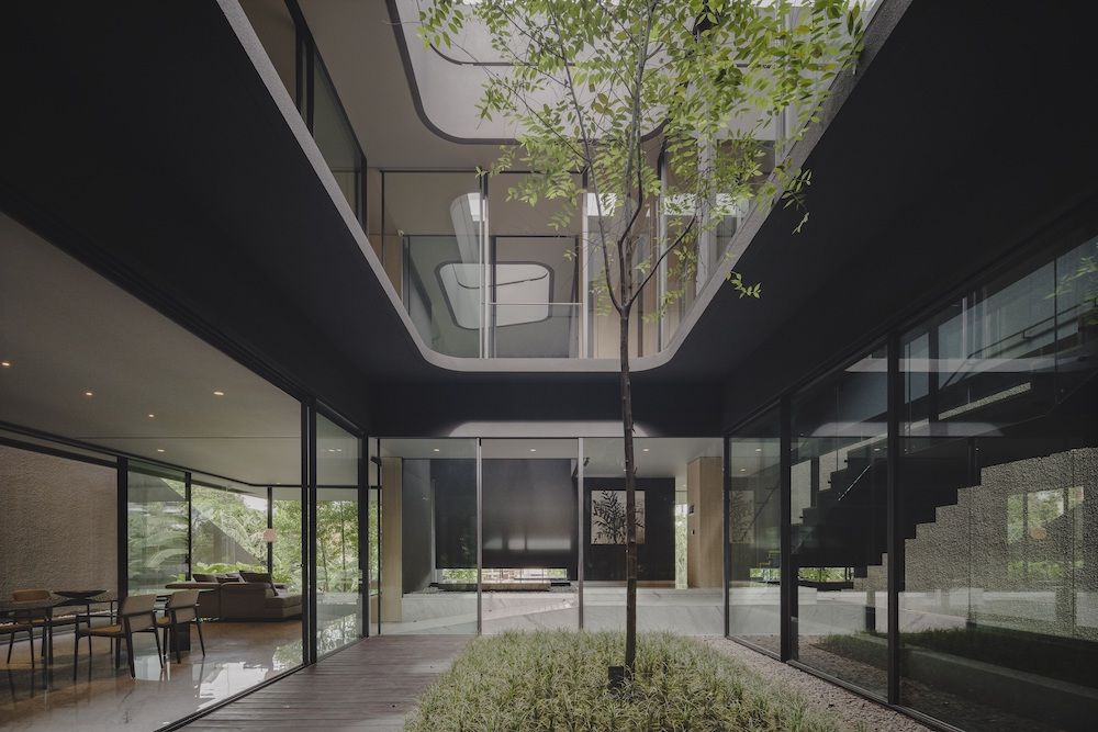 以上 AN House,位於印尼雅加達,由d-associates 設計。照片:David Linggar(由Thames & Hudson提供)