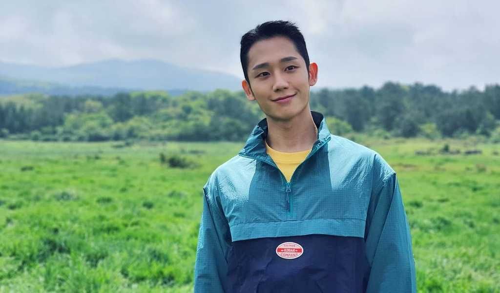 Jung Hae In Snowdrop