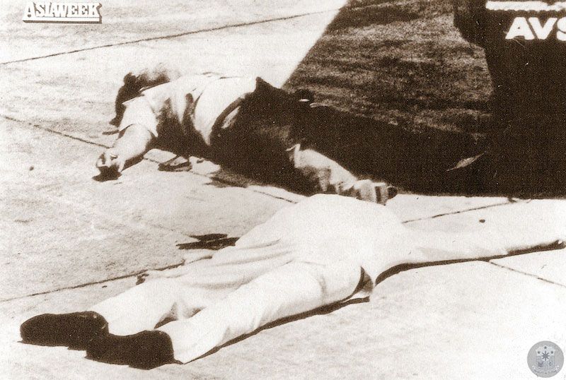 The slain body of Ninoy Aquino┃Photo: Presidential Museum And Library on Flickr