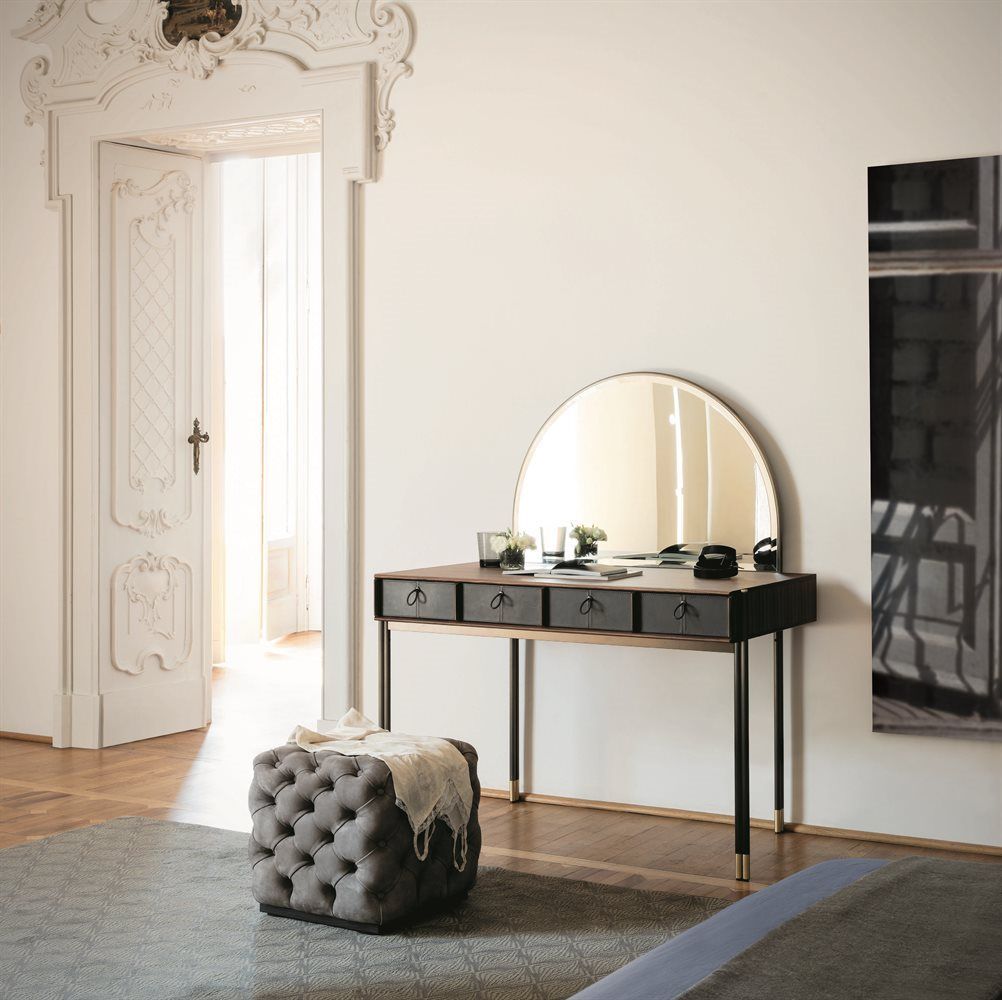 Porada Eley desk by G. & O. Buratti, available from Studio 216
