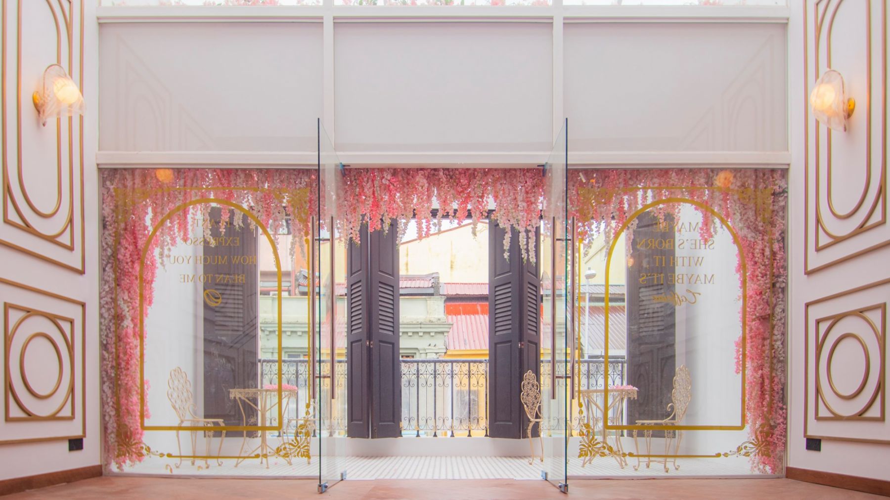9-pink-caf-s-from-london-to-kuala-lumpur-that-instagram-is-obsessed