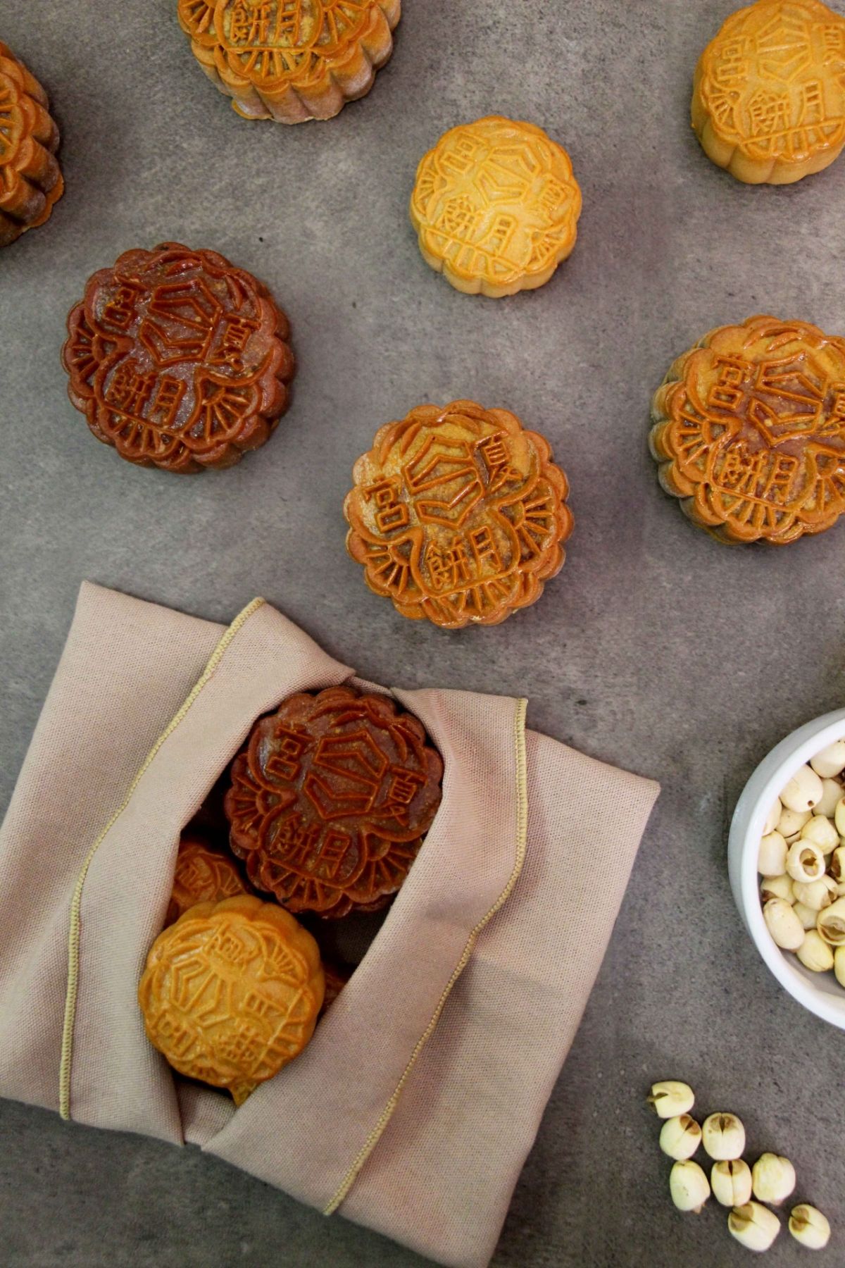 Edsa Shangri-La, Manila's Summer Palace Mooncakes