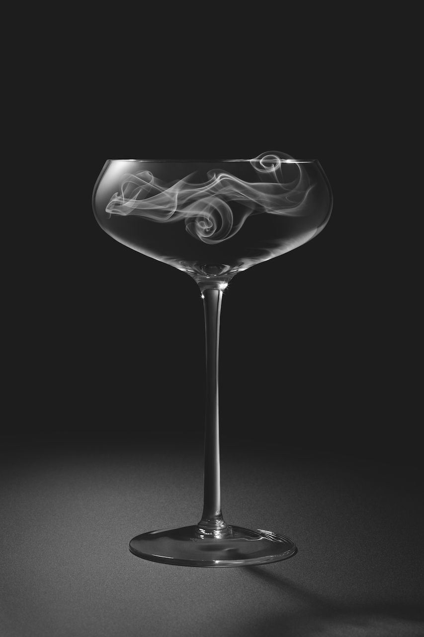 3246/baco20130710/LATIMESMAGAZINE_USA_MARCH_2012_SMOKECOCKTAIL/PUBLISHED/IMAGE_1.tif