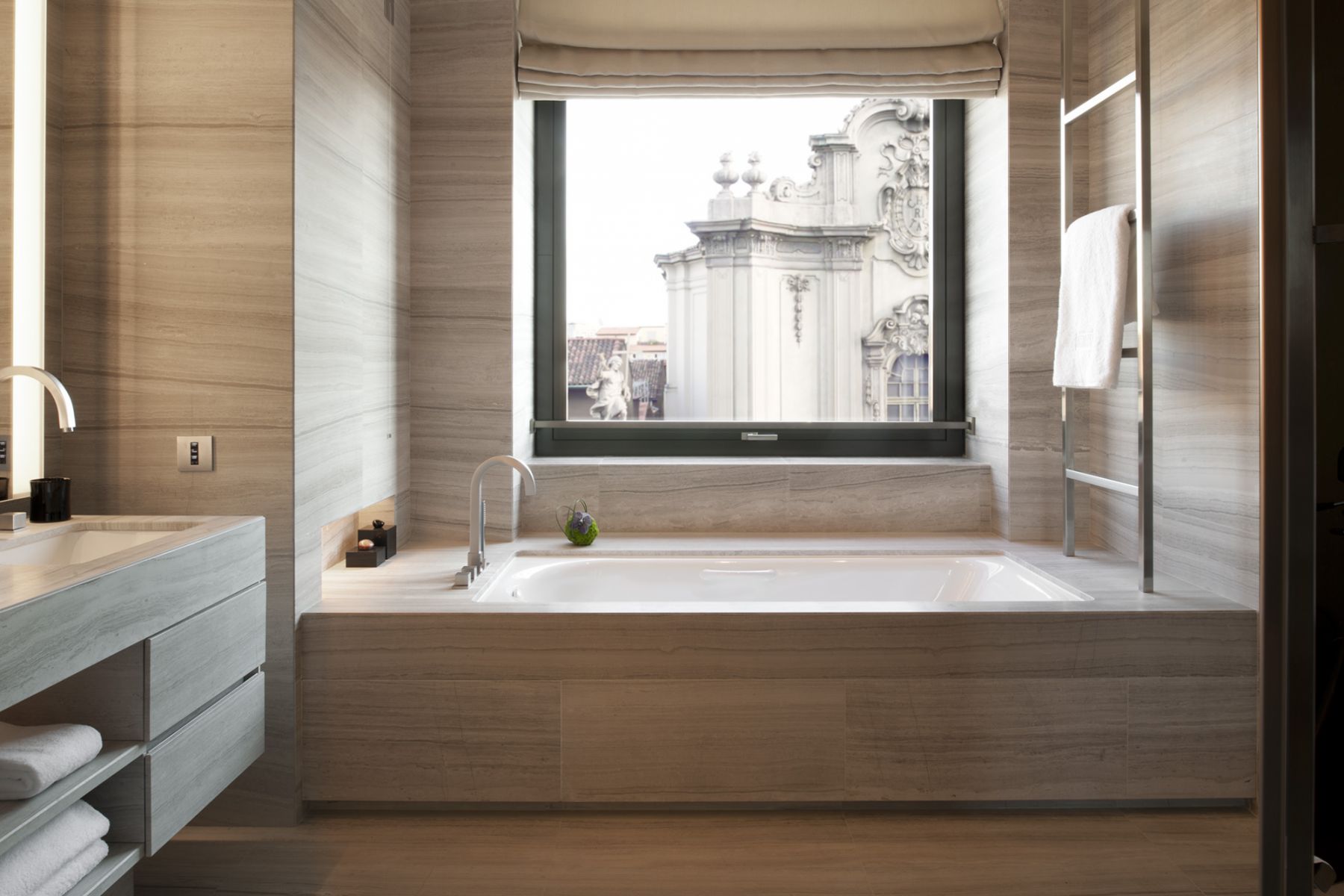 Photo: Courtesy of Armani Hotel Milano