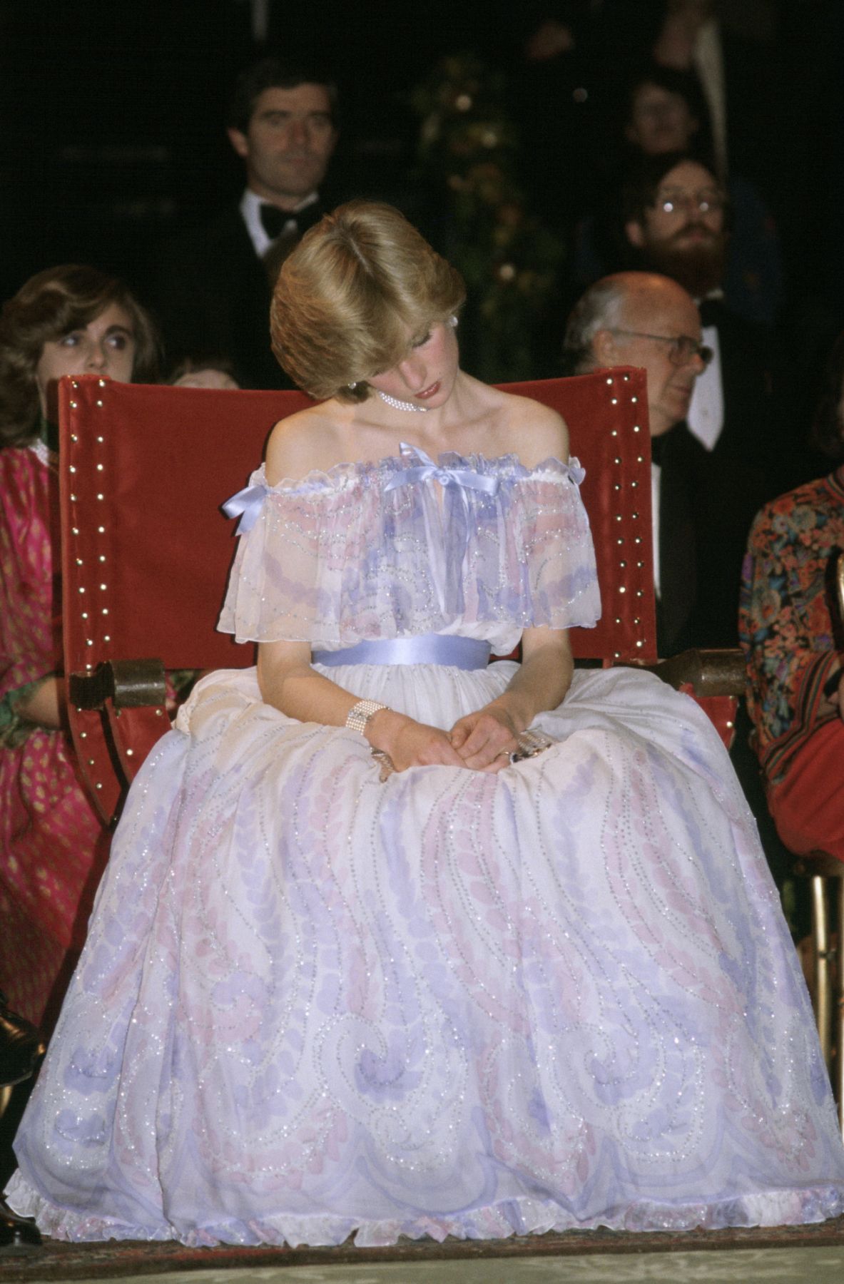 LONDON, UNITED KINGDOM - NOVEMBER 04:  Princess Diana At The Victoria And Albert Museum For The Splendours Of The Gonzagas Exhibition Gala Wearing A Pale Blue Chiffon Evening Dress Designed By Fashion Designers Bellville Sassoon.  The Princess Seemed Tired During The Event And  The Following Day The Palace Announced Her  Pregnancy.  (Photo by Tim Graham Photo Library via Getty Images)