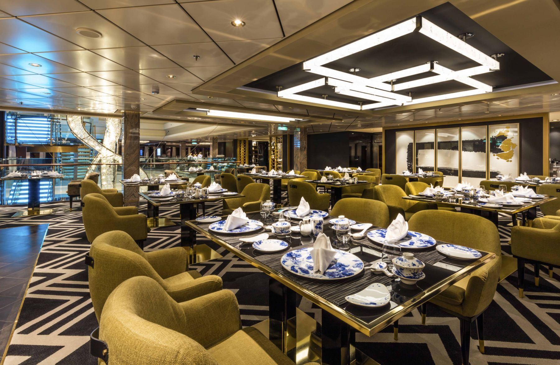 genting dream cruises - seacation hong kong
