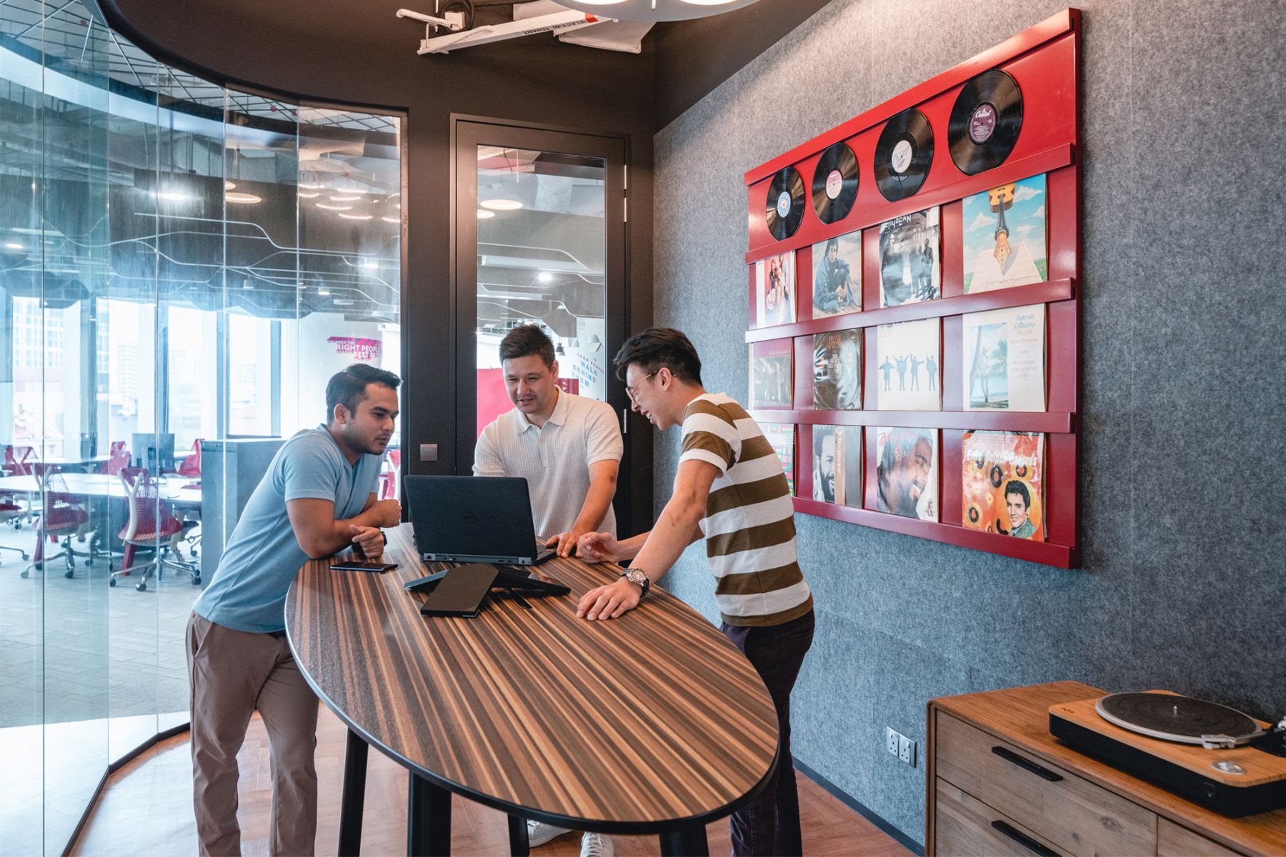 Meeting spaces within Spectrum are designed to facilitate conversation and team meetings (Image: Courtesy of Spectrum)