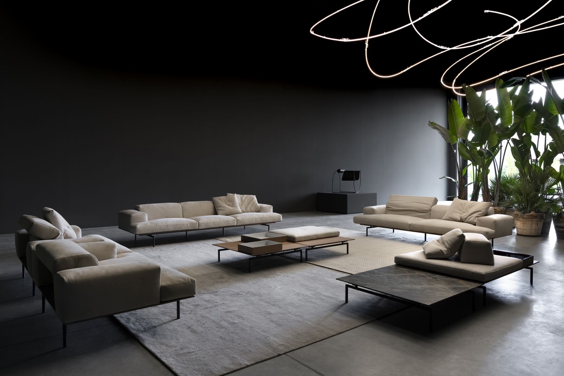 Living Divani Sumo family, designed by Piero Lissoni