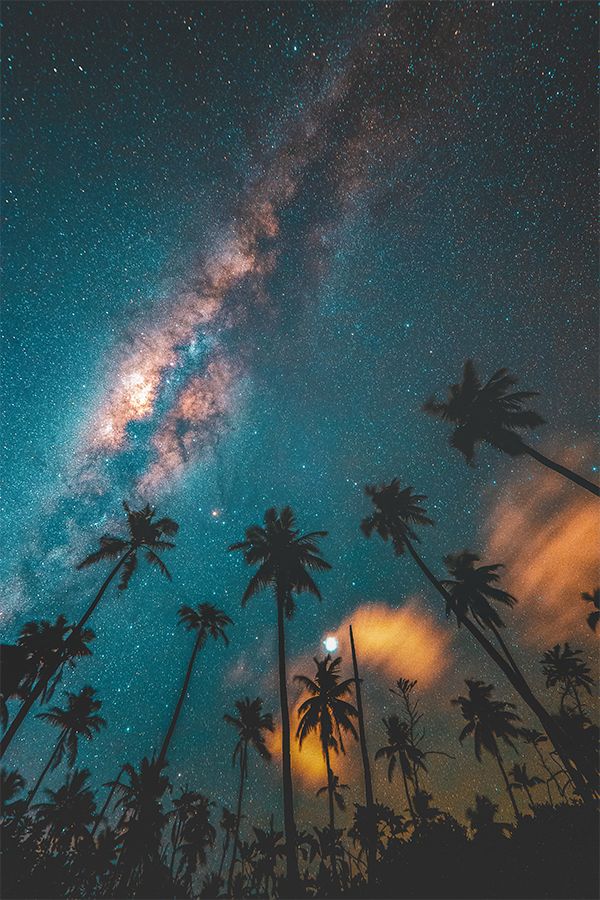 The Maldivian night skies are one to watch (Photo: Ibrahim Shabil/Unsplash)