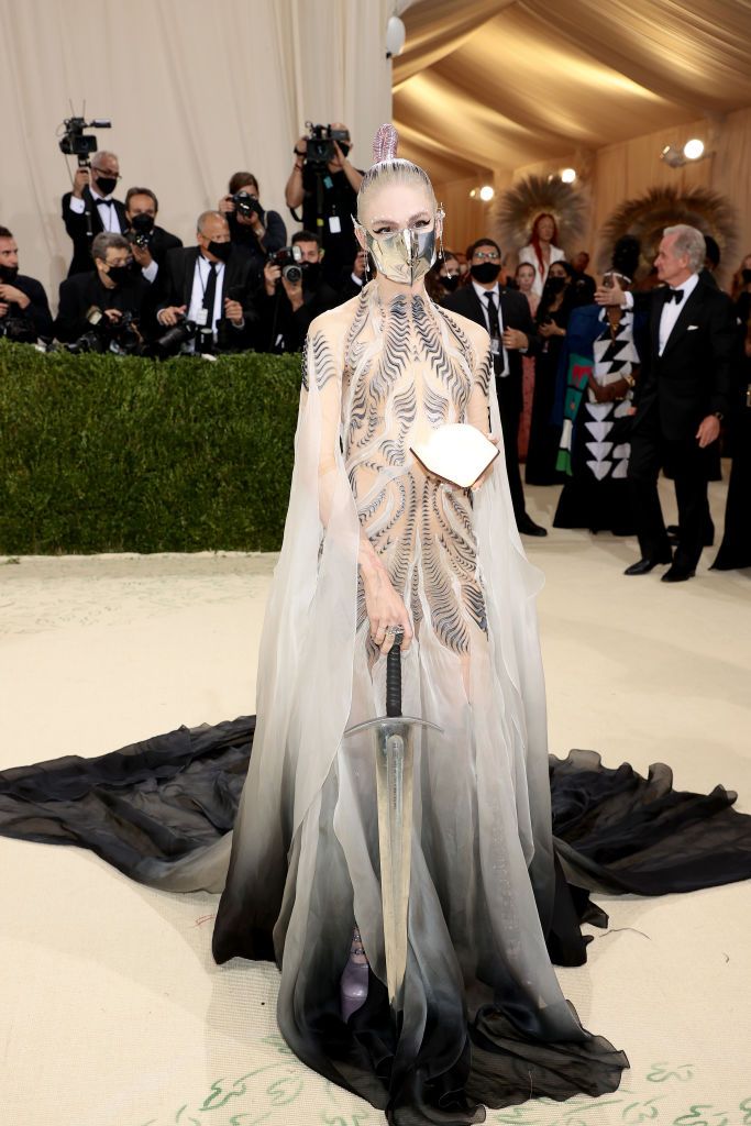 NEW YORK, NEW YORK - SEPTEMBER 13: Grimes attends The 2021 Met Gala Celebrating In America: A Lexicon Of Fashion at Metropolitan Museum of Art on September 13, 2021 in New York City. (Photo by Dimitrios Kambouris/Getty Images for The Met Museum/Vogue )