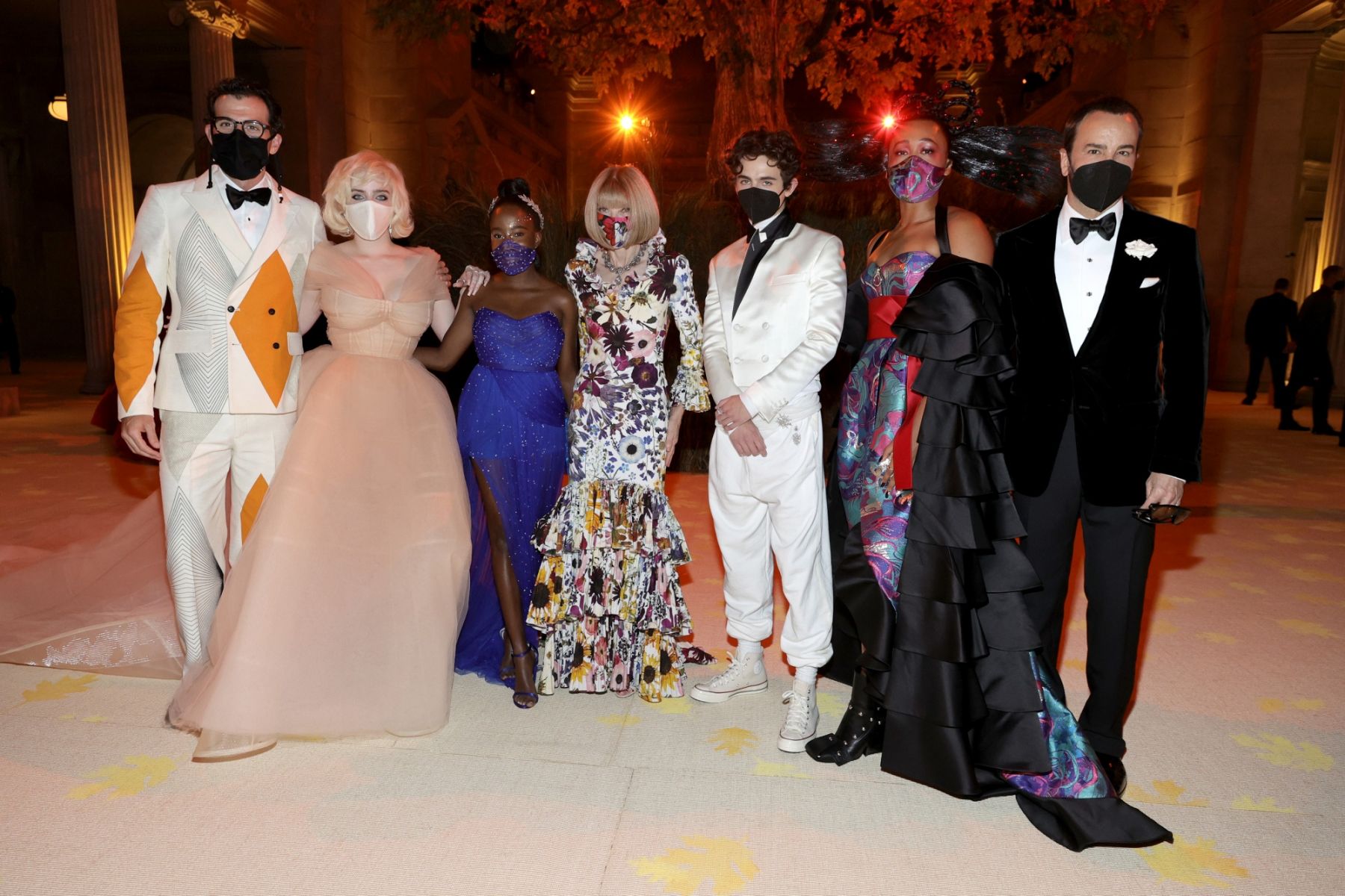 NEW YORK, NEW YORK - SEPTEMBER 13: (EXCLUSIVE COVERAGE) (L-R) Adam Mosseri, Billie Eilish, Amanda Gorman, Anna Wintour, Timothée Chalamet, Naomi Osaka, and Tom Ford attend the The 2021 Met Gala Celebrating In America: A Lexicon Of Fashion at Metropolitan Museum of Art on September 13, 2021 in New York City. (Photo by Jamie McCarthy/MG21/Getty Images for The Met Museum/Vogue )