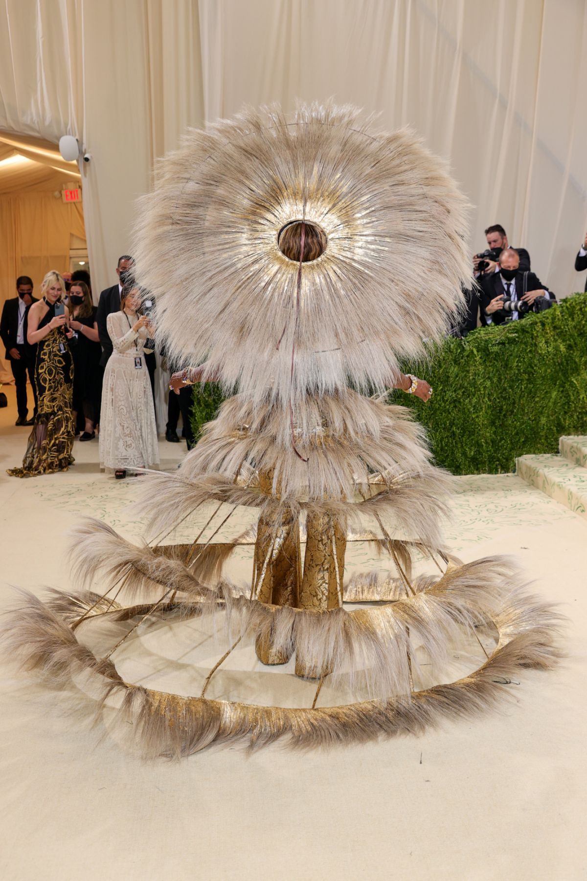 NEW YORK, NEW YORK - SEPTEMBER 13: Iman attends The 2021 Met Gala Celebrating In America: A Lexicon Of Fashion at Metropolitan Museum of Art on September 13, 2021 in New York City. (Photo by Theo Wargo/Getty Images)