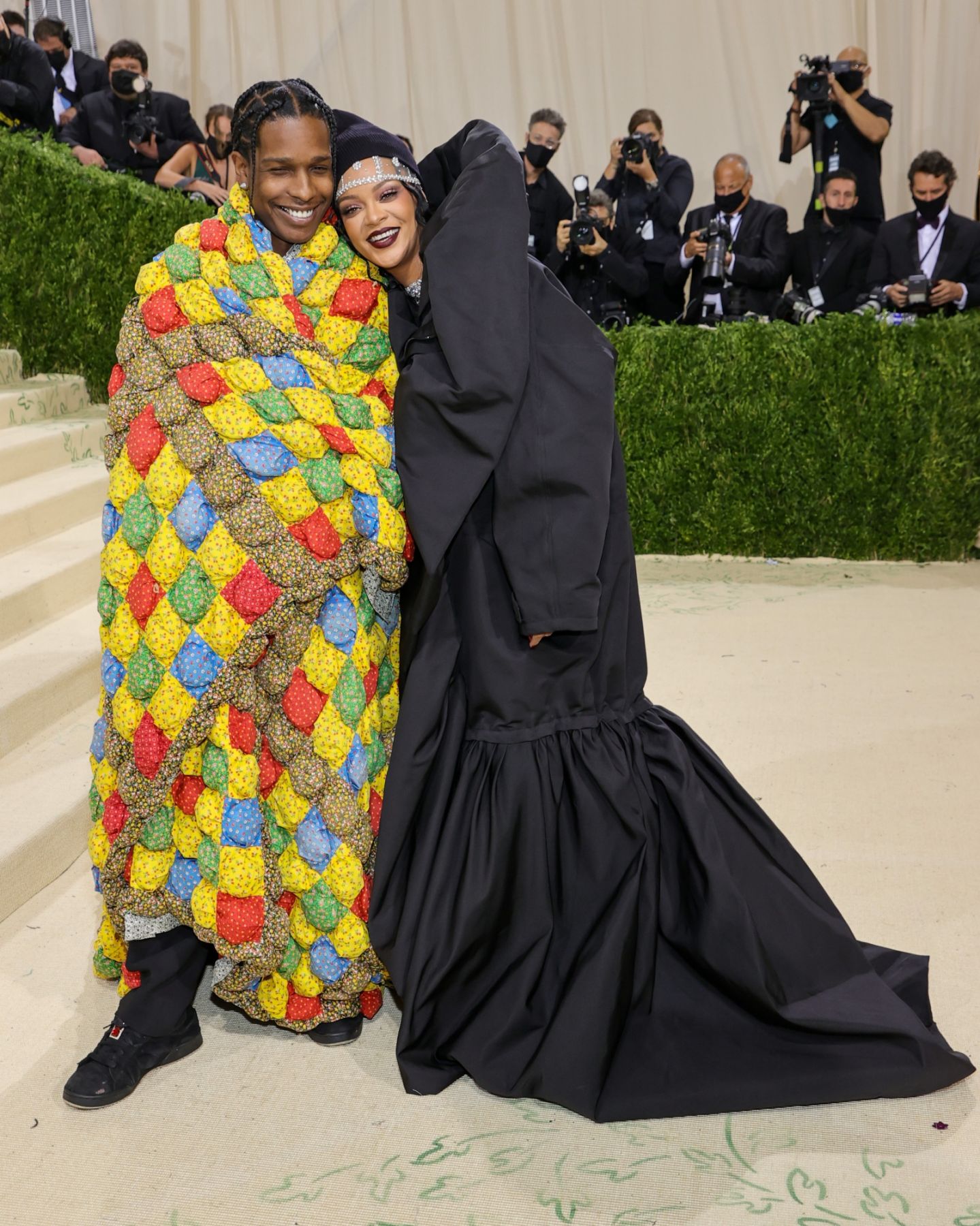 NEW YORK, NEW YORK - SEPTEMBER 13: A$AP Rocky and Rihanna attend The 2021 Met Gala Celebrating In America: A Lexicon Of Fashion at Metropolitan Museum of Art on September 13, 2021 in New York City. (Photo by Mike Coppola/Getty Images)