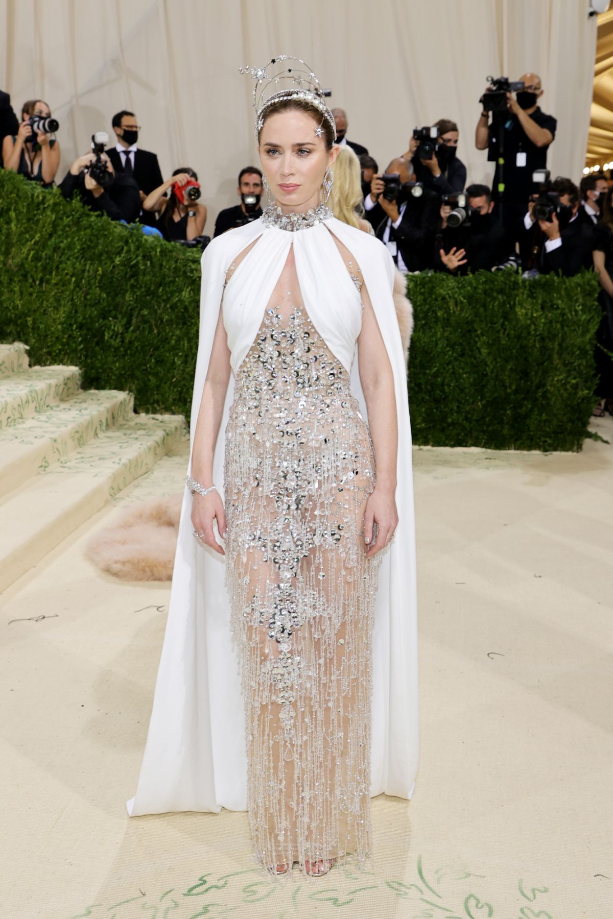 NEW YORK, NEW YORK - SEPTEMBER 13: Emily Blunt attends The 2021 Met Gala Celebrating In America: A Lexicon Of Fashion at Metropolitan Museum of Art on September 13, 2021 in New York City. (Photo by Mike Coppola/Getty Images)