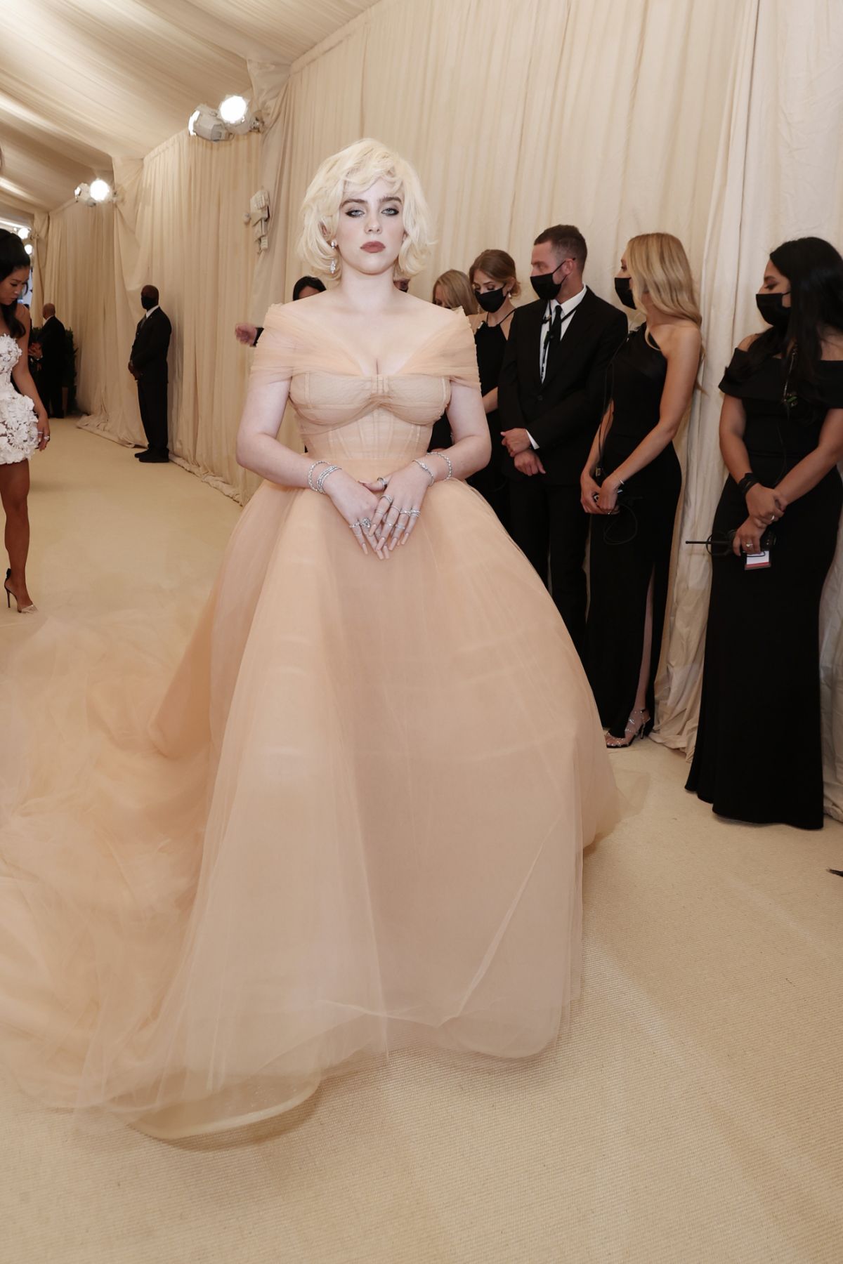 NEW YORK, NEW YORK - SEPTEMBER 13: Co-chair Billie Eilish attends The 2021 Met Gala Celebrating In America: A Lexicon Of Fashion at Metropolitan Museum of Art on September 13, 2021 in New York City. (Photo by Arturo Holmes/MG21/Getty Images)