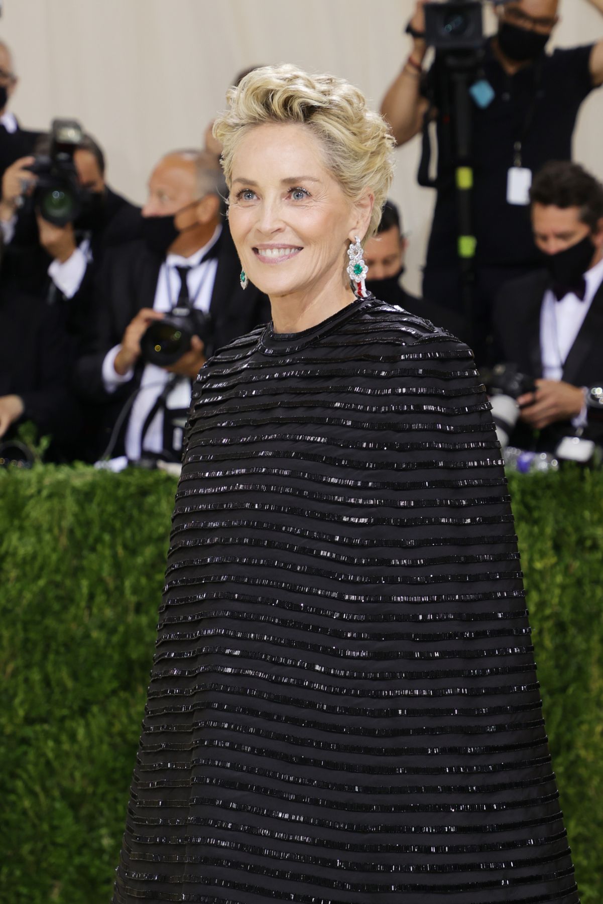 NEW YORK, NEW YORK - SEPTEMBER 13: Sharon Stone attends The 2021 Met Gala Celebrating In America: A Lexicon Of Fashion at Metropolitan Museum of Art on September 13, 2021 in New York City. (Photo by Mike Coppola/Getty Images)