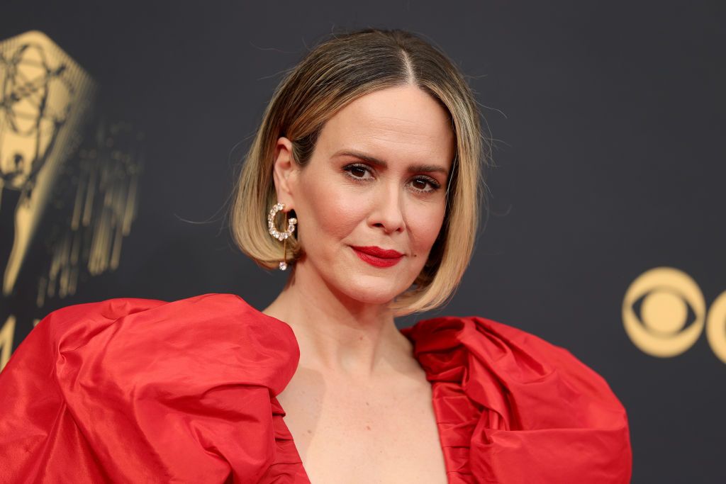 LOS ANGELES, CALIFORNIA - SEPTEMBER 19: Sarah Paulson attends the 73rd Primetime Emmy Awards at L.A. LIVE on September 19, 2021 in Los Angeles, California. (Photo by Rich Fury/Getty Images)