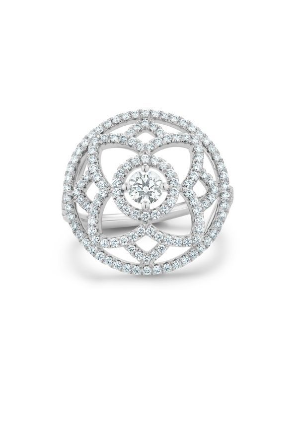 De Beers Enchanted Lotus Medal Ring (Photo: Courtesy fo De Beers)