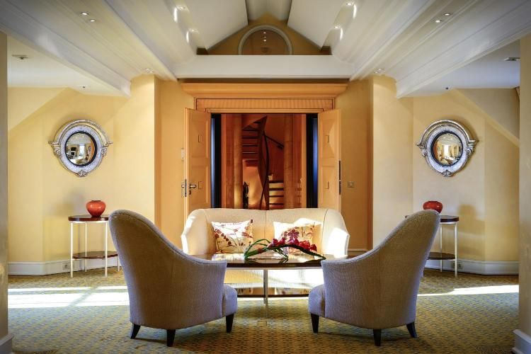 A classic bedroom suite at Hotel Bayerischer Hof (Image: Courtesy of Hotel Bayerischer Hof)