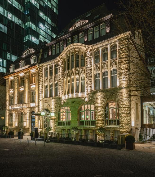 The grand exterior of Ameron Frankfurt Neckarvillen Boutique (Image: Courtesy of Ameron Frankfurt Neckarvillen Boutique)