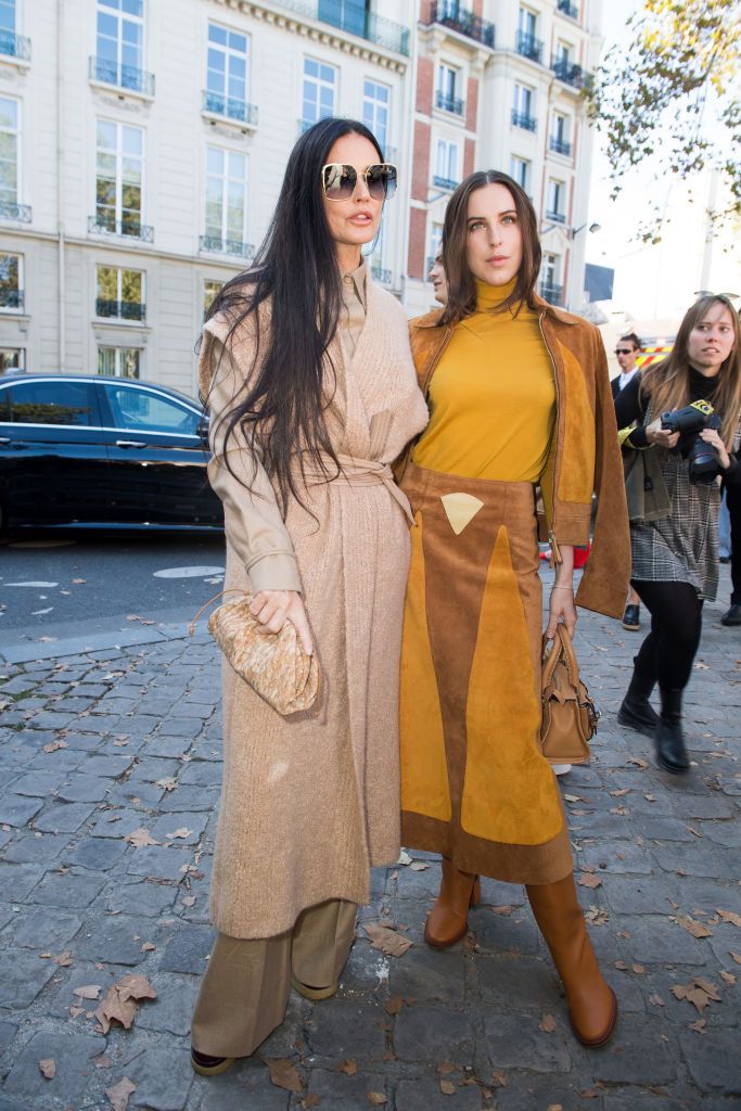 PARIS, FRANCE - SEPTEMBER 30: Demi Moore and Scout Willis attend the Chloe Womenswear Spring/Summer 2022 show as part of Paris Fashion Week on September 30, 2021 in Paris, France. (Photo by Jacopo Raule/Getty Images)