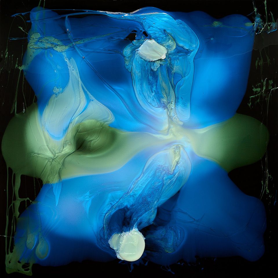 200cm x 200cm