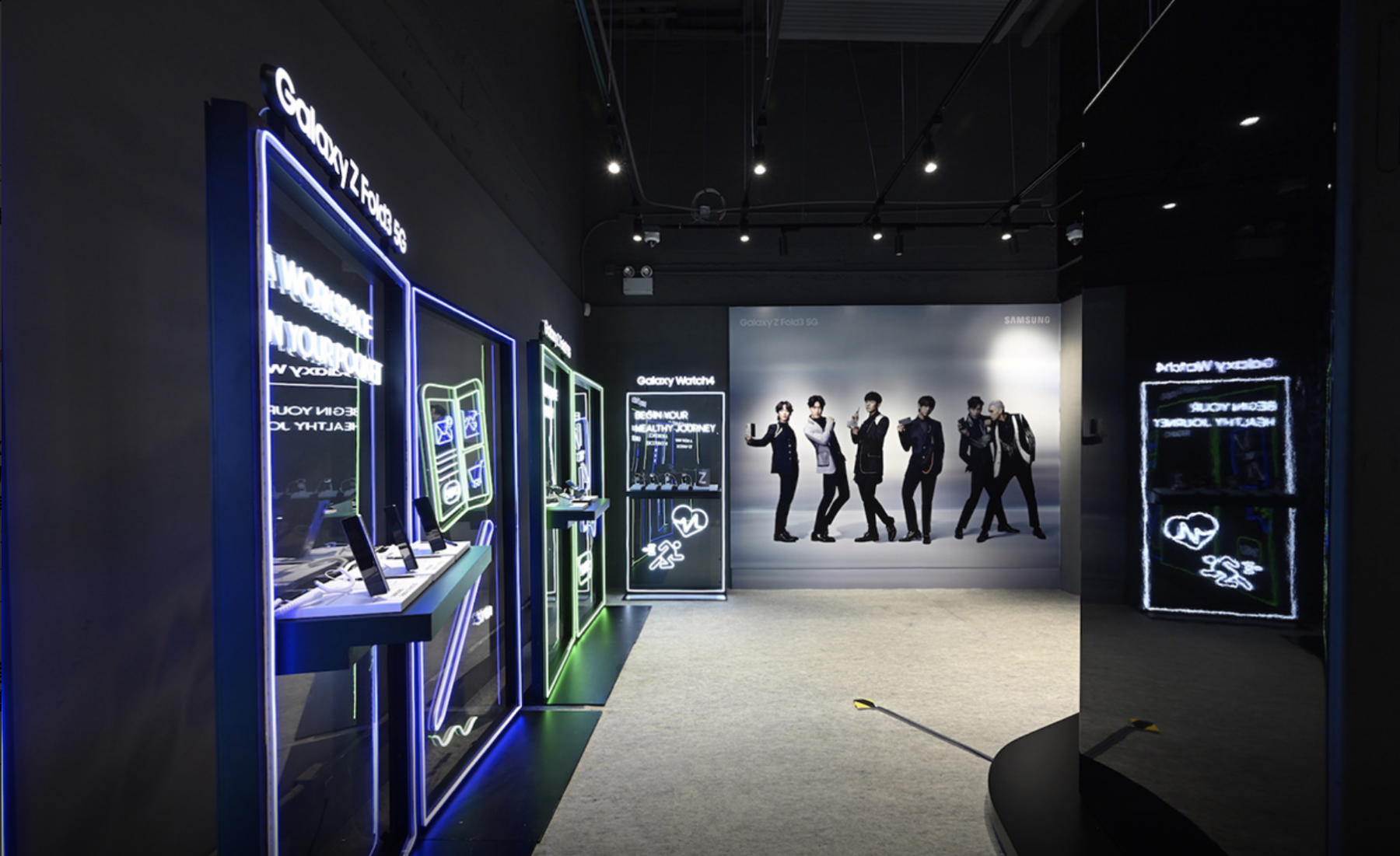 Mirror Samsung Galaxy Z Series 期間限定店