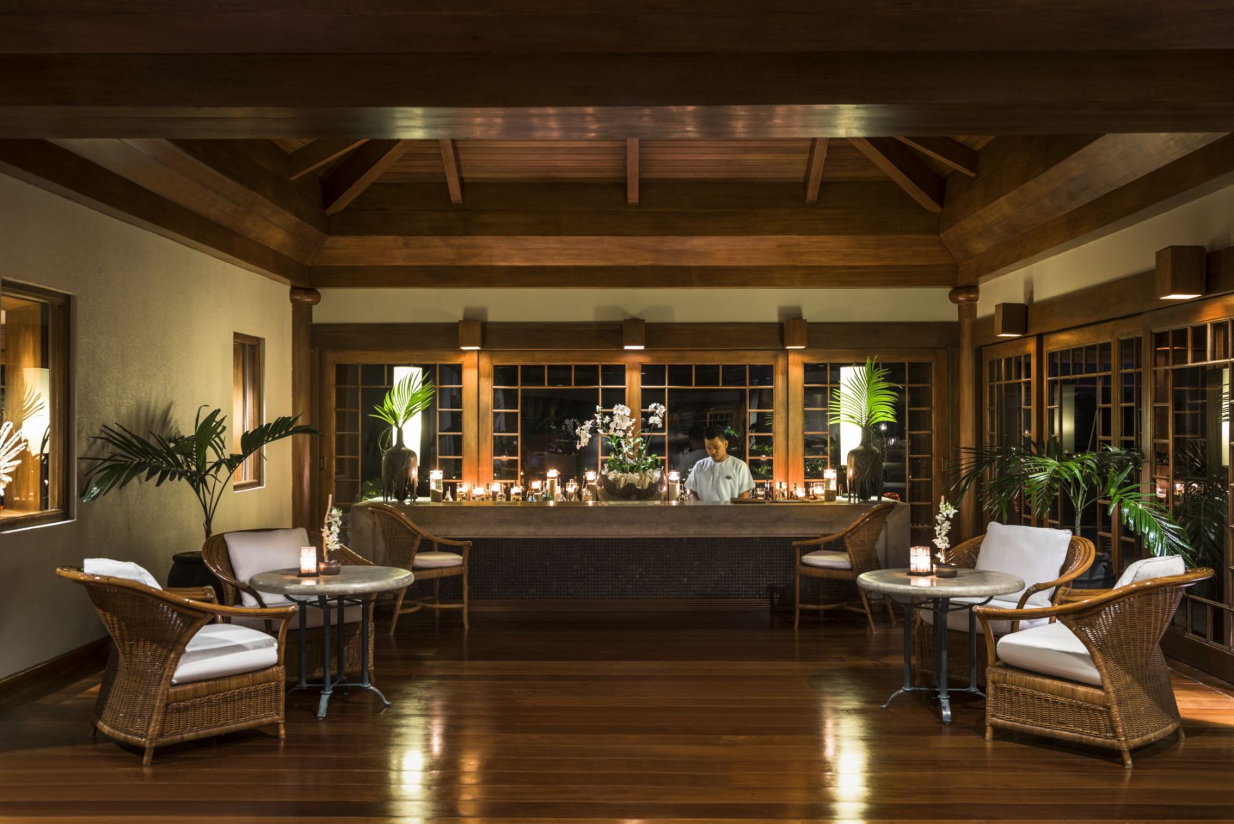 Amanpulo, Philippines â Clubhouse, Bar, Evening 1