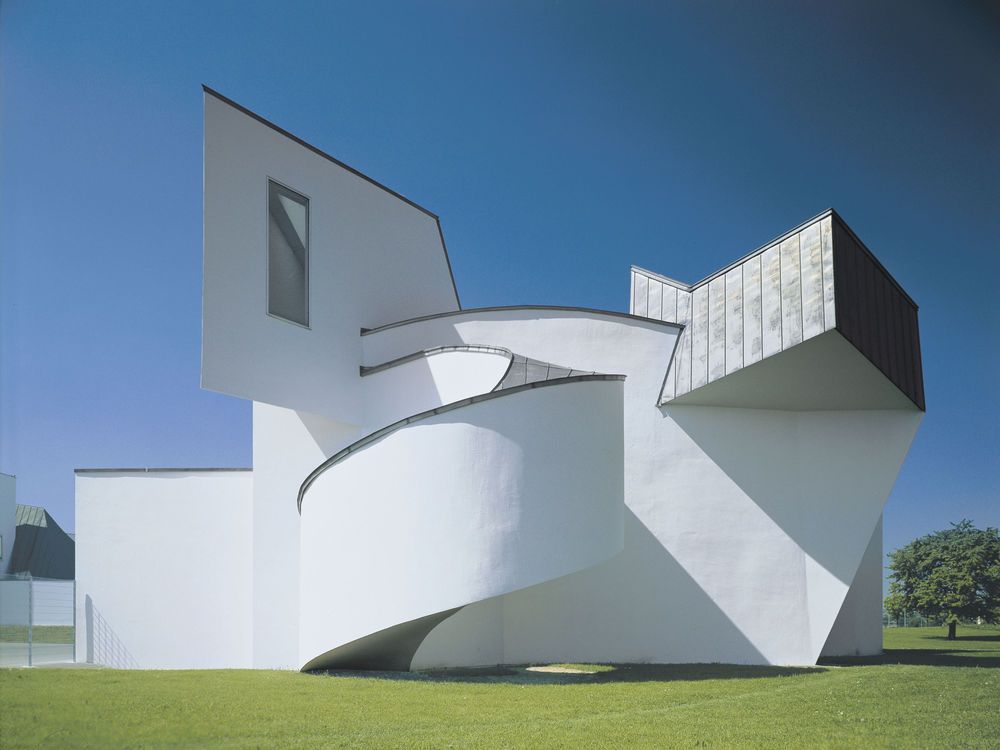 Curving forms and angular structures create an eye-catching building (Image: Vitra Design Museum)