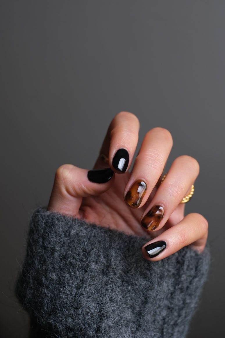 best fall nail art designs 2021 - autumn beauty