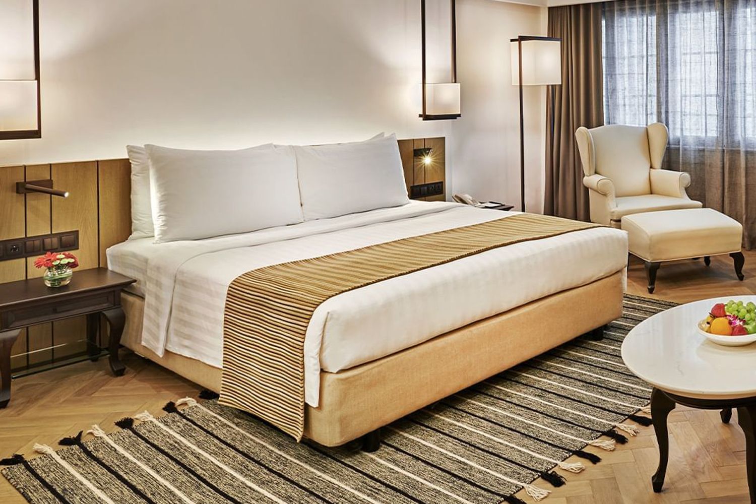 Refreshed by Ernesto Bedmar Architects, the deluxe suites at Goodwood Park Hotel have been updated with a modern edge (Image: Goodwood Park Hotel)