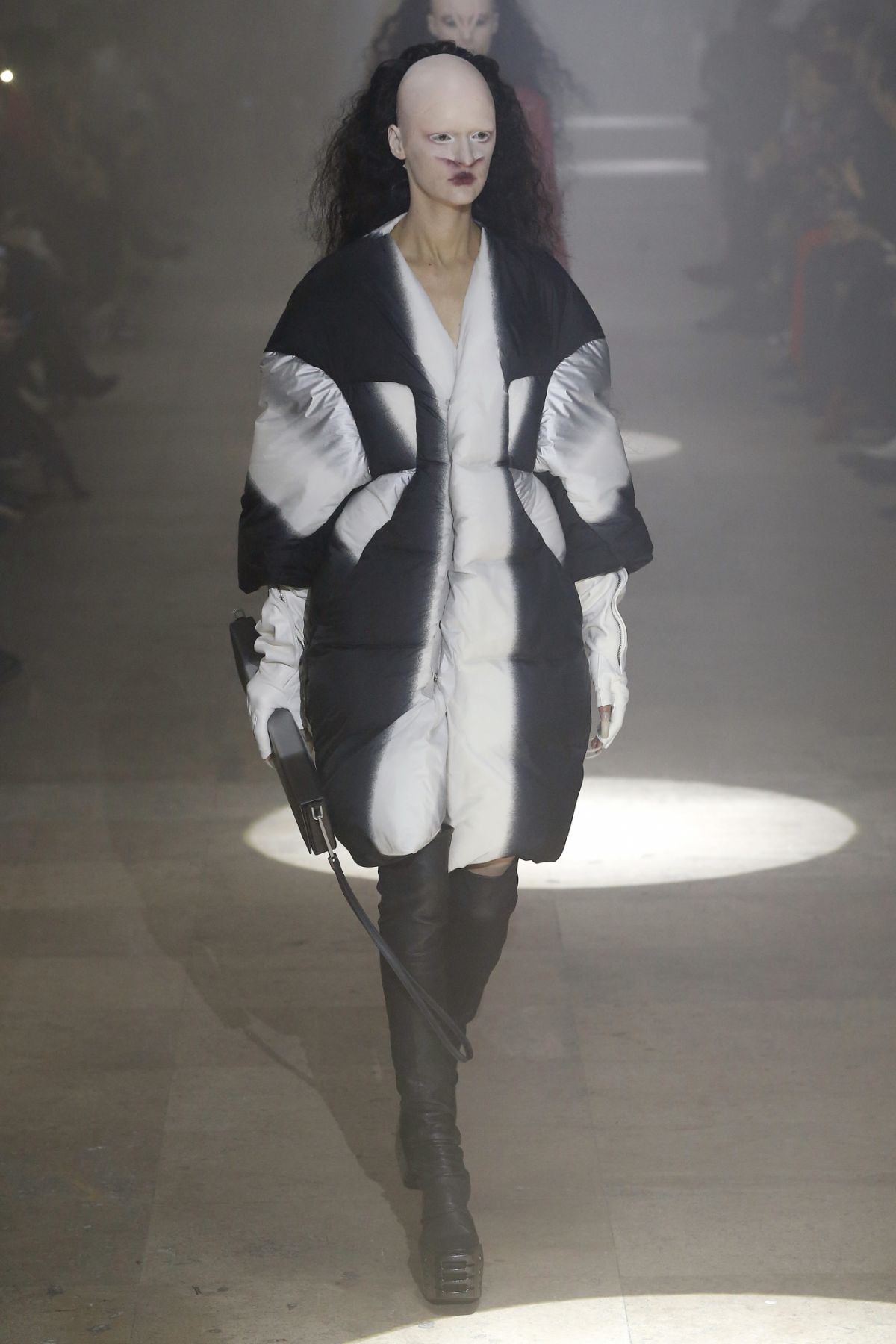 PARIS, FRANCE - FEBRUARY 28: A model walks the runway at the Rick Owens show at Paris Fashion Week Autumn/Winter 2019/20 on February 28, 2019 in Paris, France. (Photo by Estrop/Getty Images)