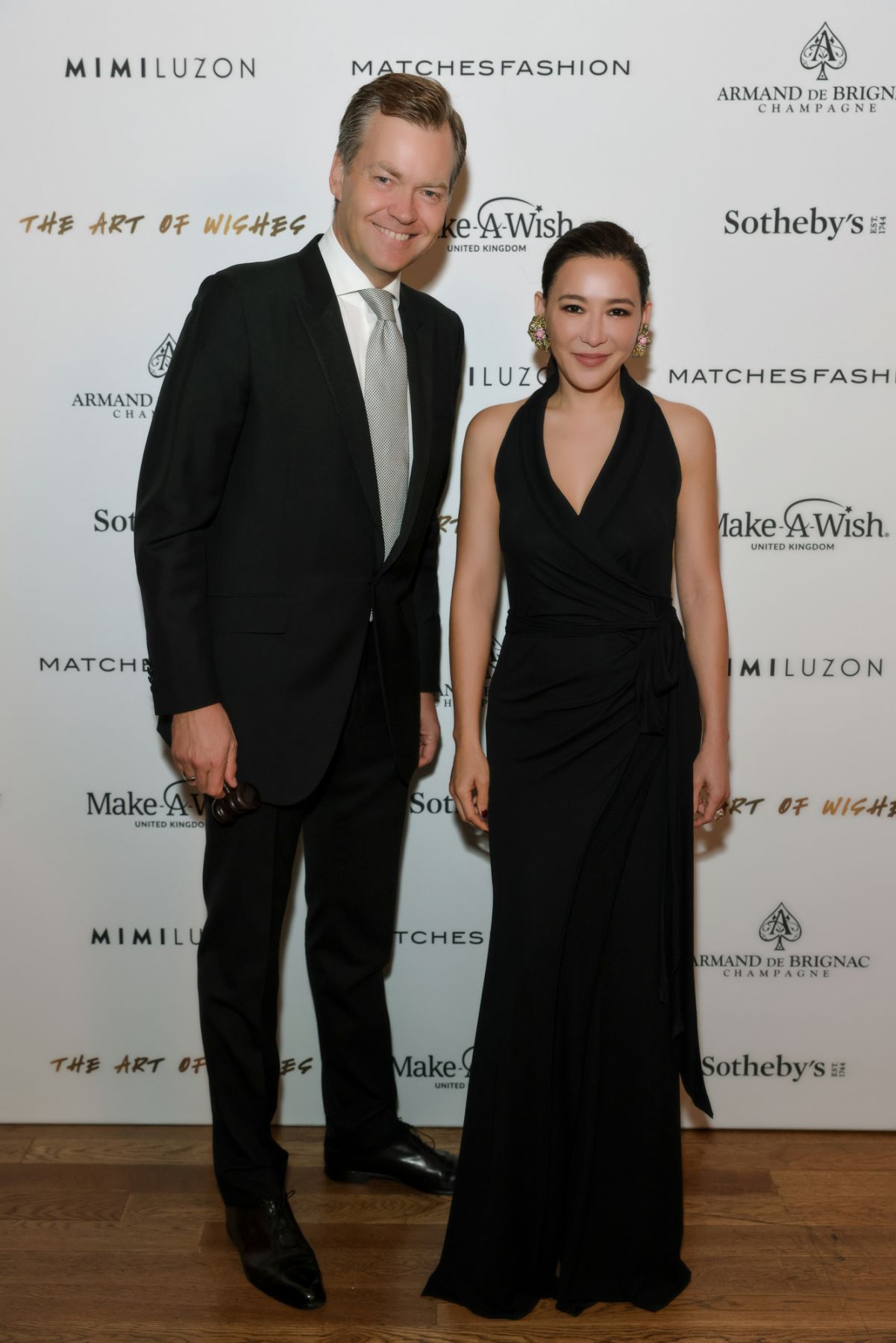 LONDON, ENGLAND - OCTOBER 11: Oliver Barker and Cindy Chao attend the Art of Wishes Gala at Natural History Museum on October 11, 2021 in London, England. (Photo by David M. Benett/Dave Benett/Getty Images for Art of Wishes)