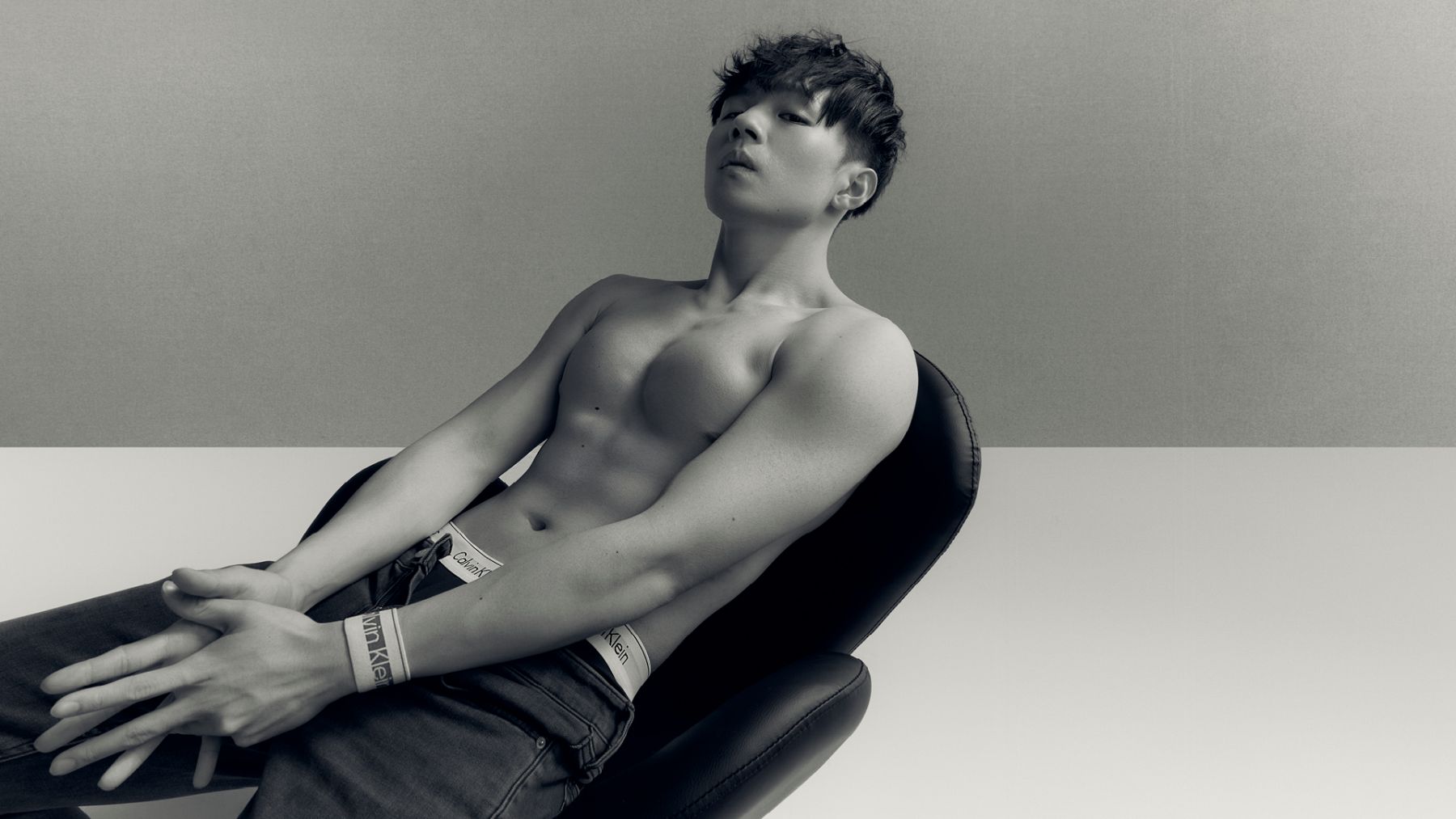 Calvin Klein X Ian陳卓賢@Mirror廣告照