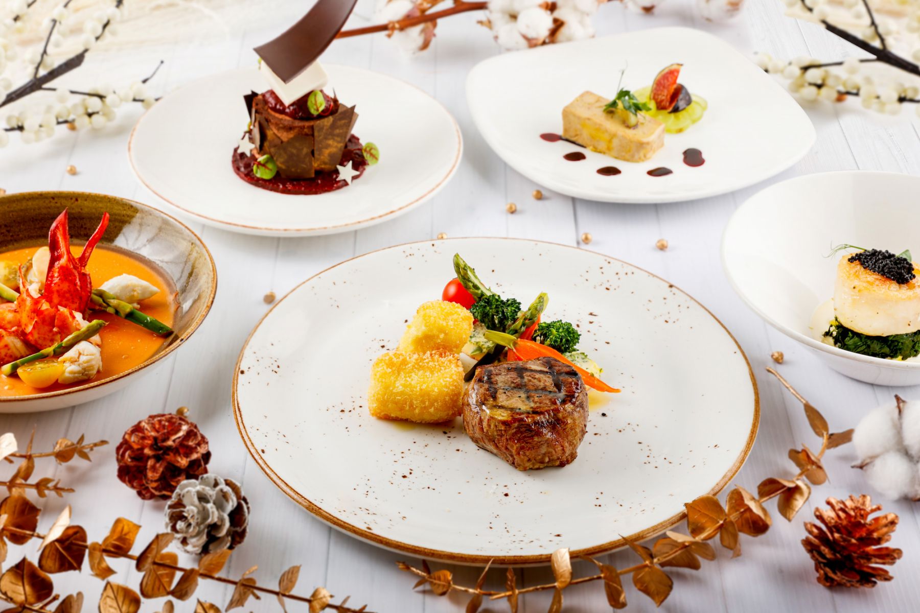 christmas dinners and lunches in hong kong 2021 - the langham hotel - Bostonian Seafood & Grill