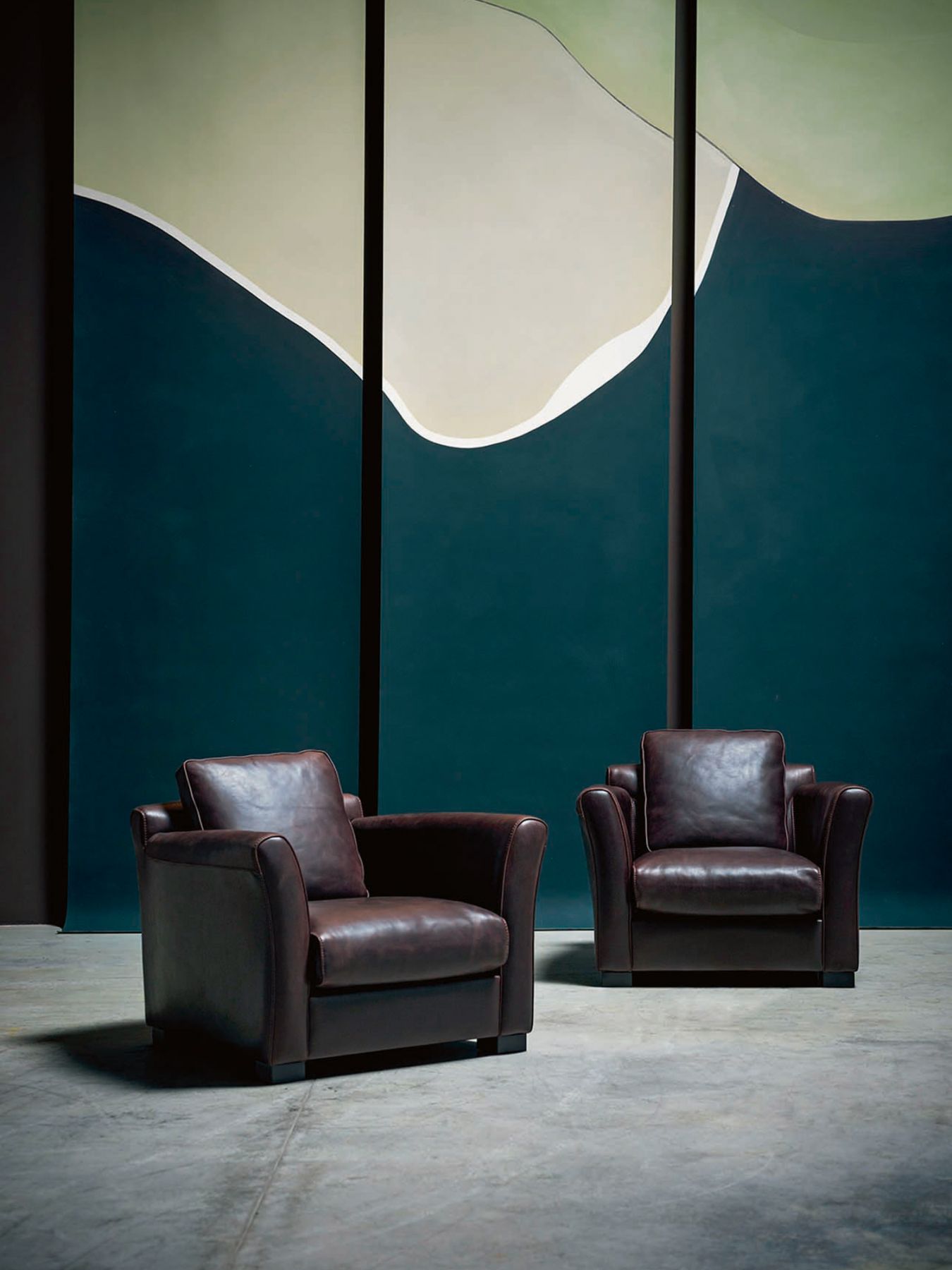 Baxter Diner armchair by Piero Lissoni, from Space Furniture