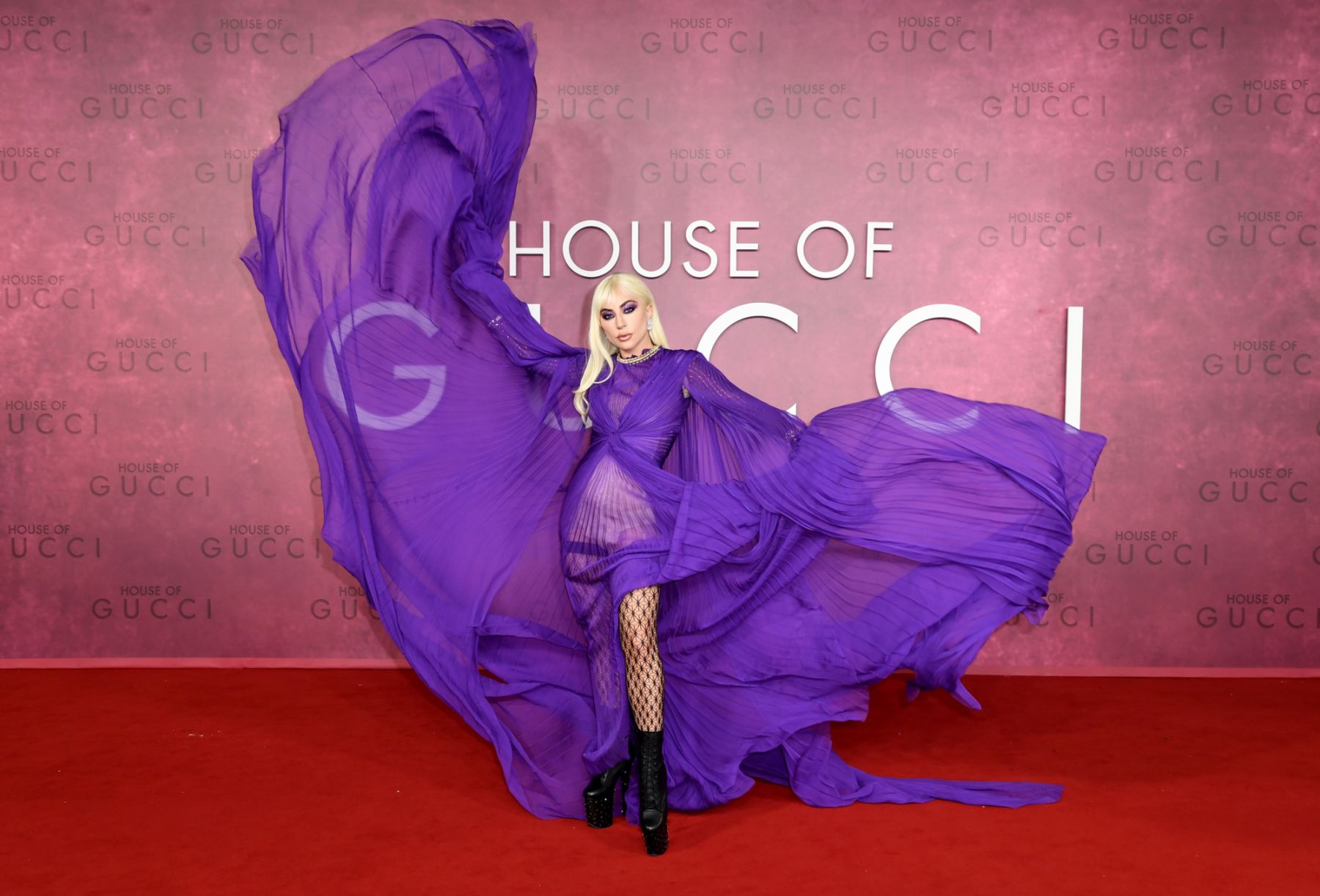 LONDON, ENGLAND - NOVEMBER 09: Lady Gaga attends the UK Premiere Of "House of Gucci" at Odeon Luxe Leicester Square on November 09, 2021 in London, England. (Photo by Gareth Cattermole/Getty Images for Metro-Goldwyn-Mayer Studios and Universal Pictures )