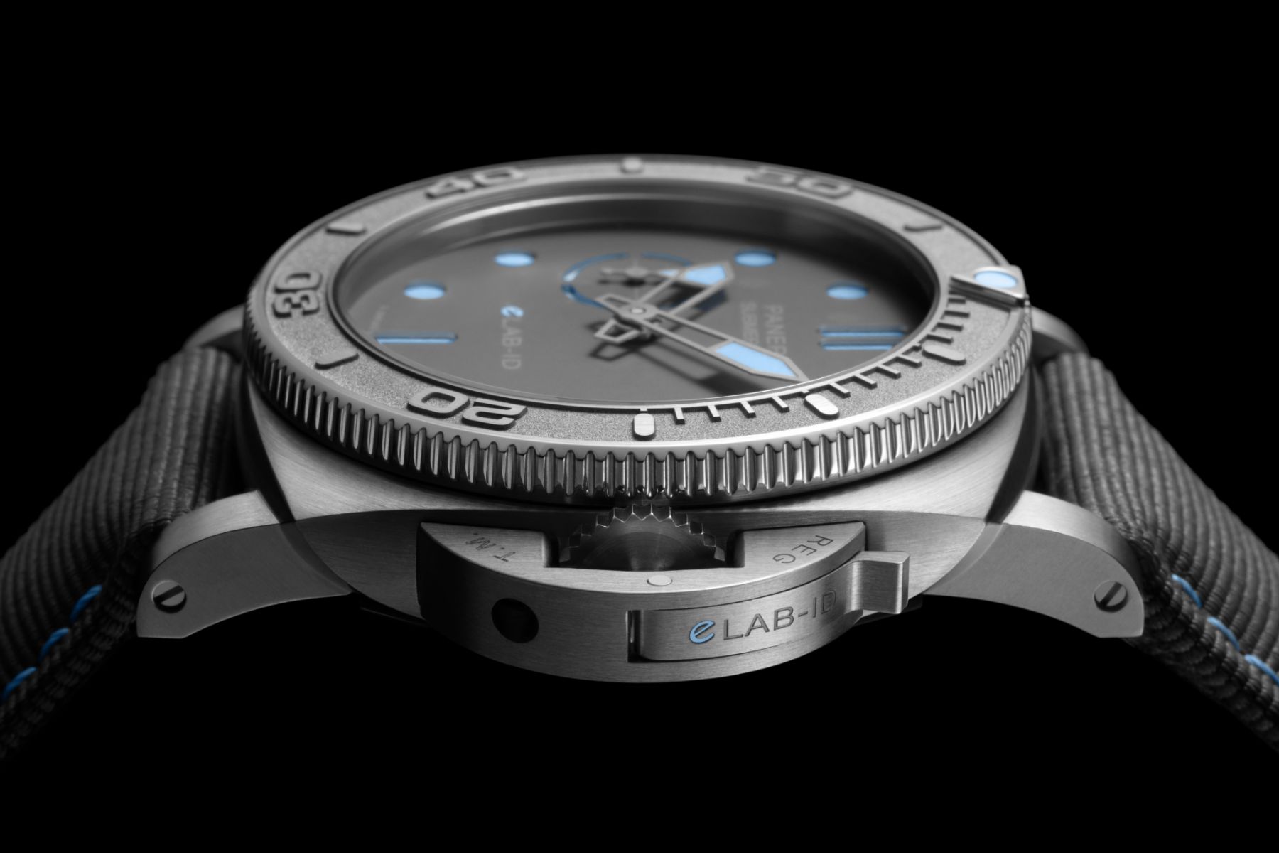 PAM01225