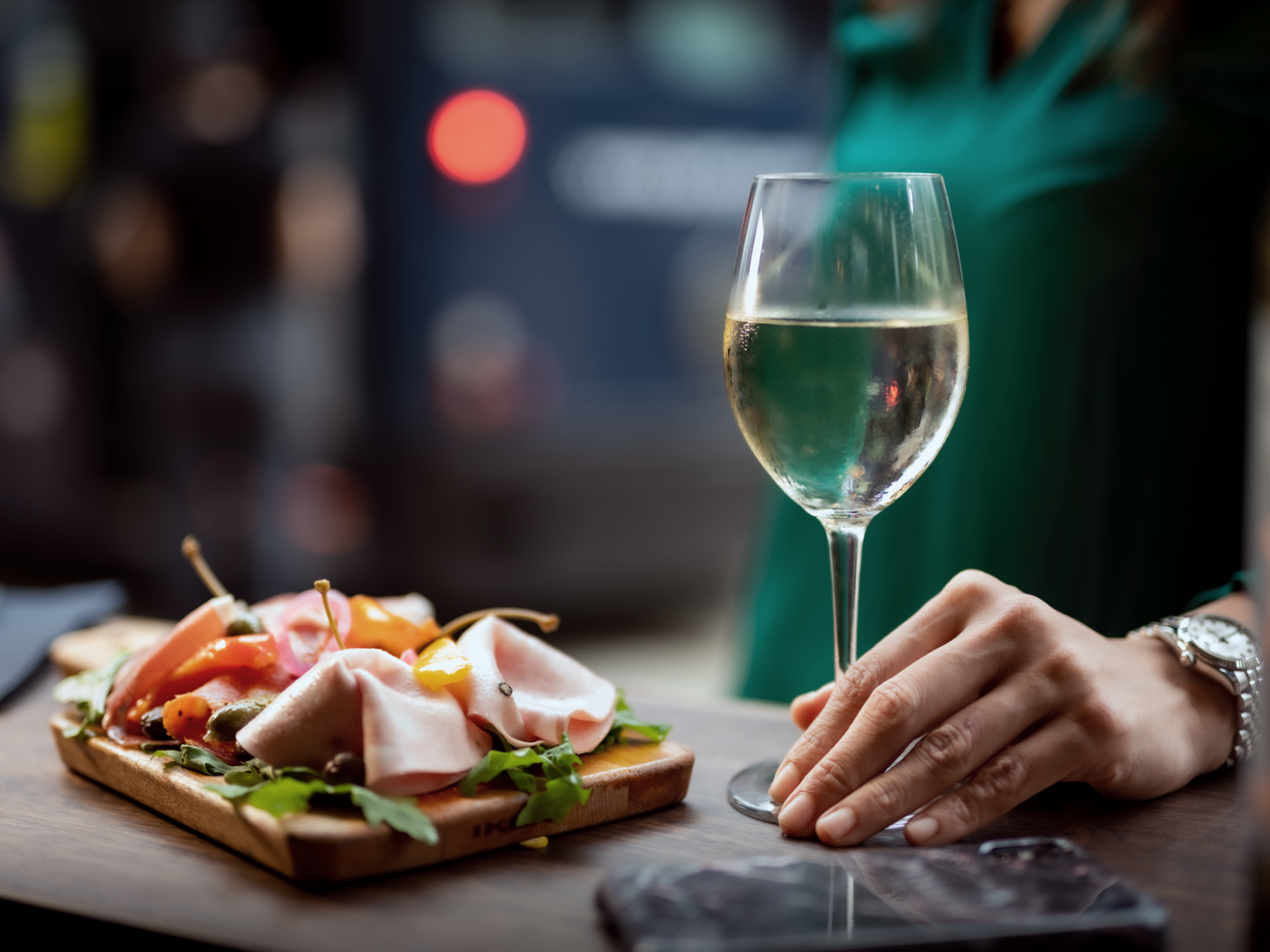 hong kong november drinks news - ask for alonzo