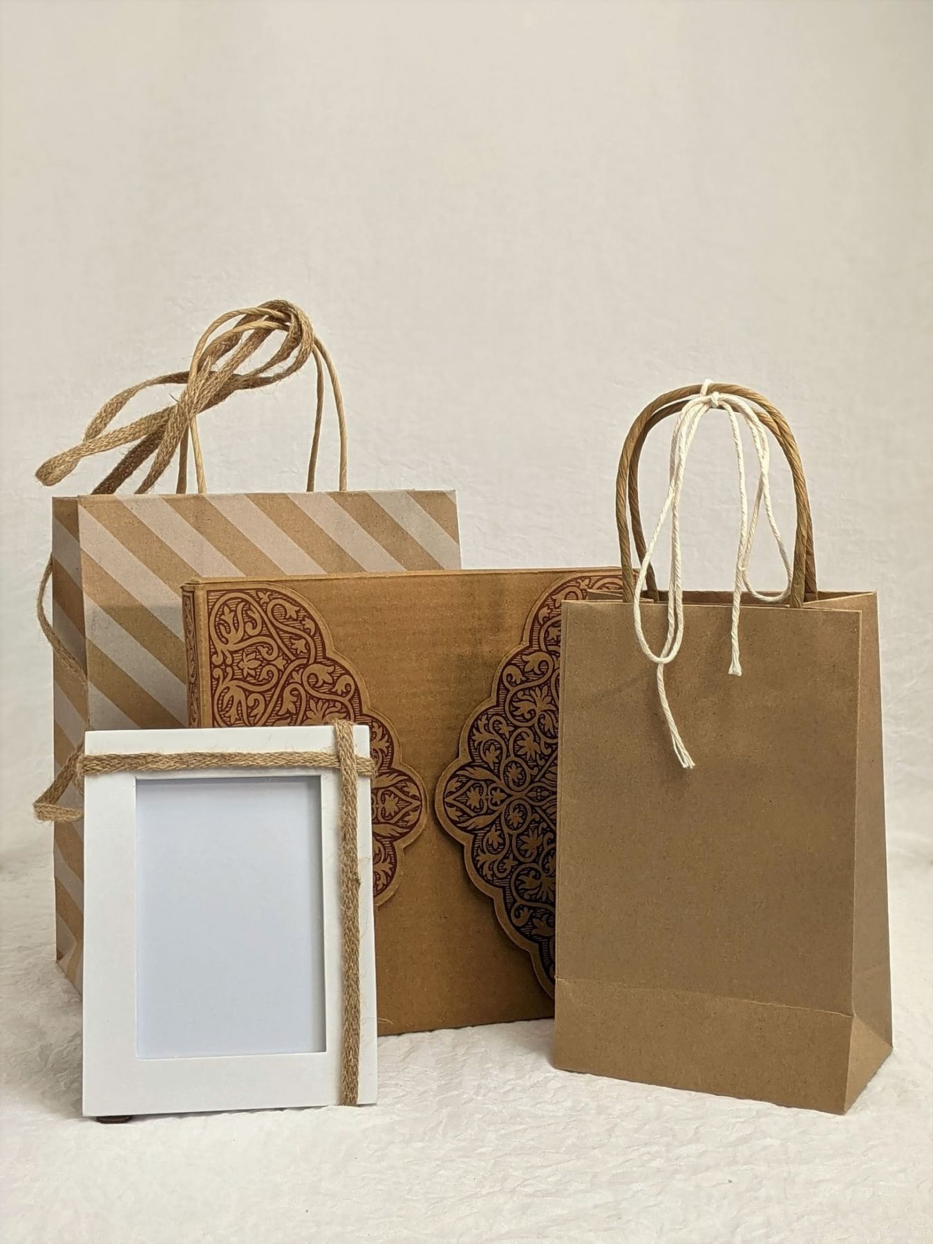 You can decorate plain gift bags (Photo: Susan Wilkinson/Unsplash)