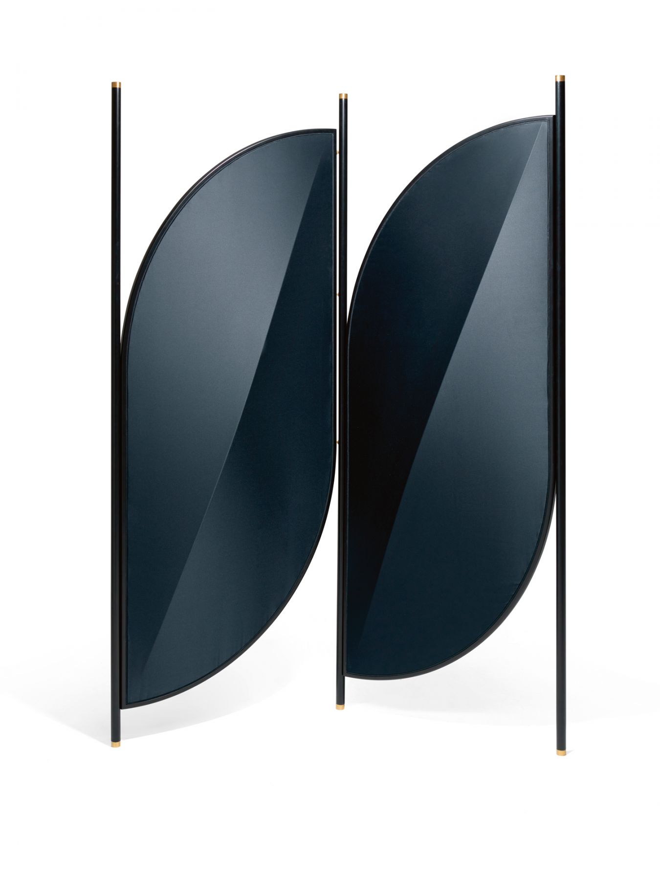 Gebrüder Thonet Vienna Feng screen by Testatonda, from Space Furniture