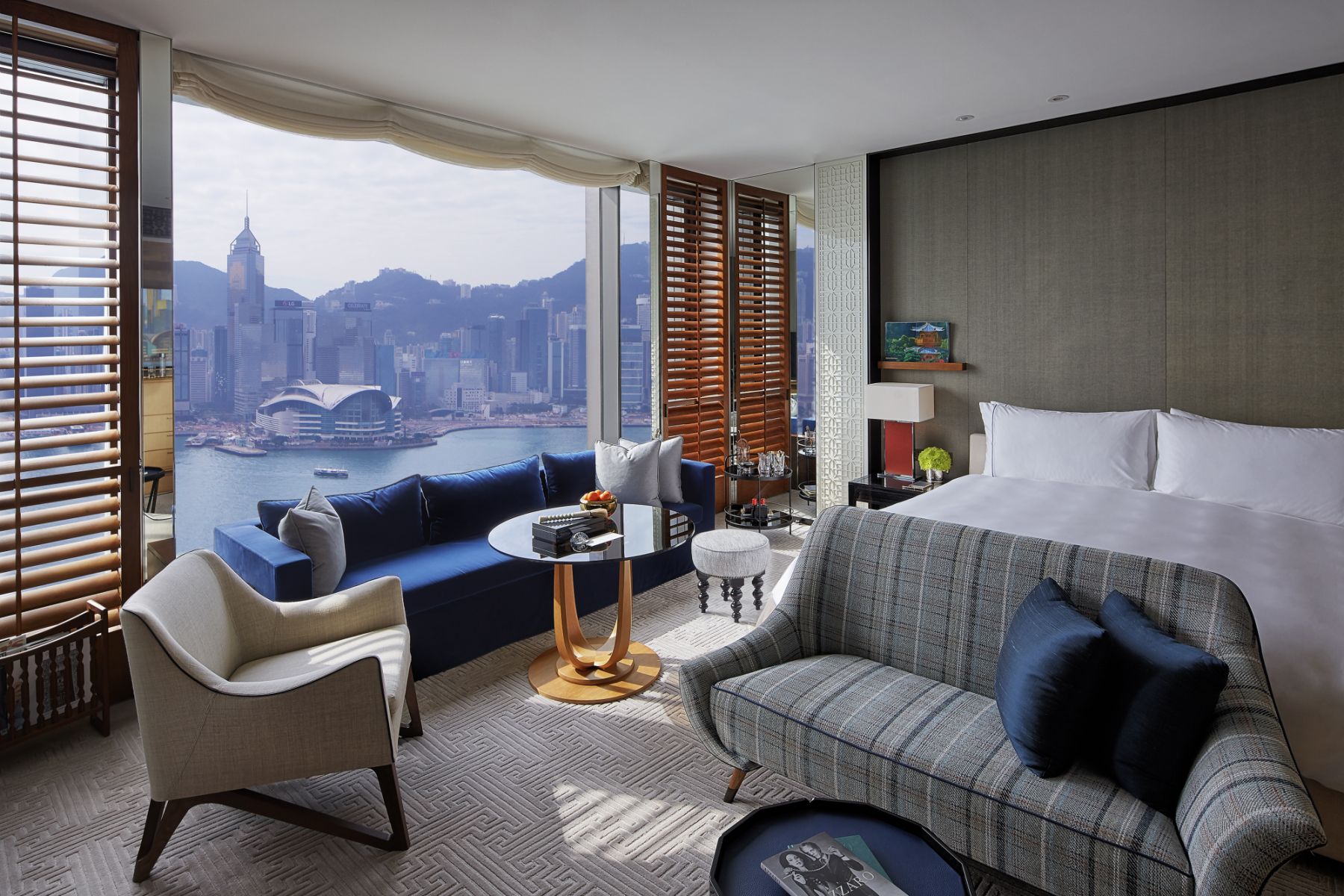 best hong kong staycations christmas 2021 - rosewood hong kong