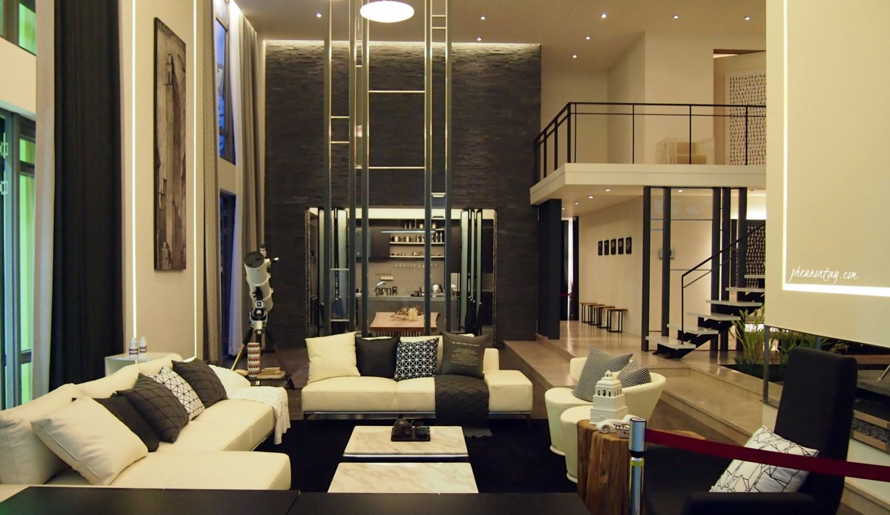 Living Room Design Ideas from 11 Hit K-Drama Series: Crash Landing on