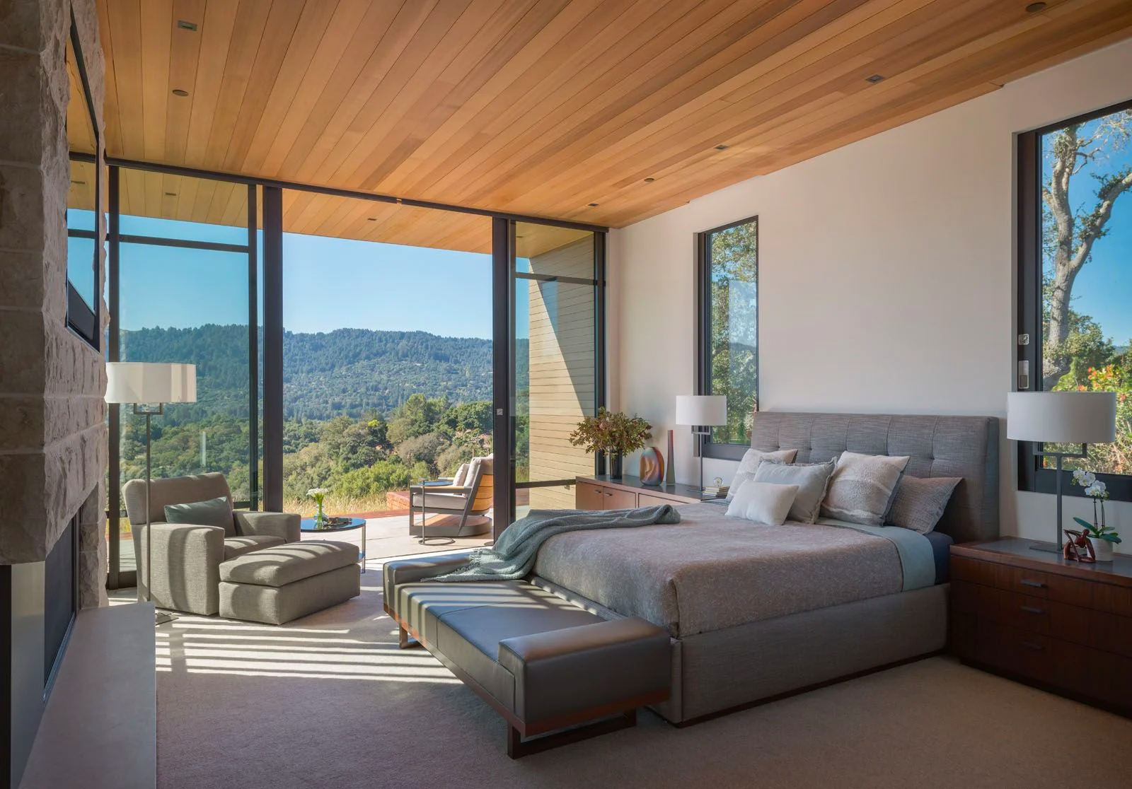 The master bedroom is furnished with neutral tones, creating a calm space that’s soothing to the eyes (Photography: Aaron Leitz)