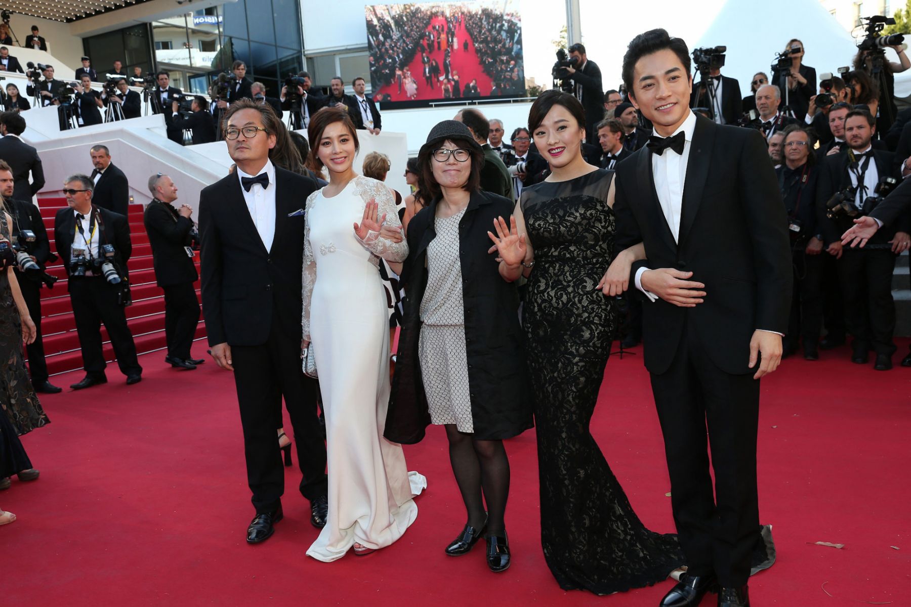 CANNES, FRANCE - MAY 20:  guest, Kim Young-Min, Seo Young-Hee, director Shin Su-Won and  Kwon So-Hyun  attend the Premiere of "Youth" during the 68th annual Cannes Film Festival on May 20, 2015 in Cannes, France.  (Photo by Gisela Schober/Getty Images)