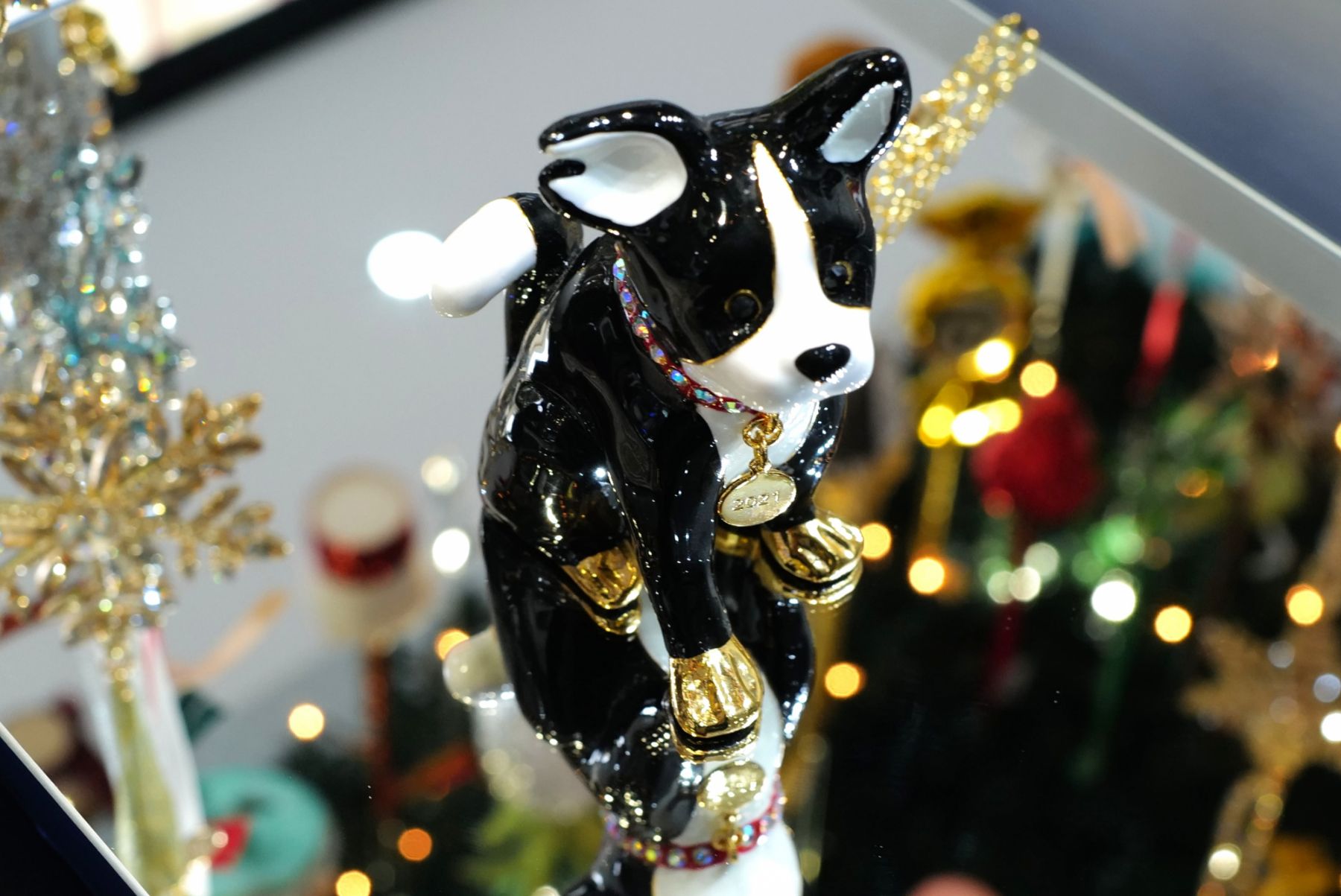 Christmas Decorations at One of a Kind, Tai Hang (Photo: One of a Kind)