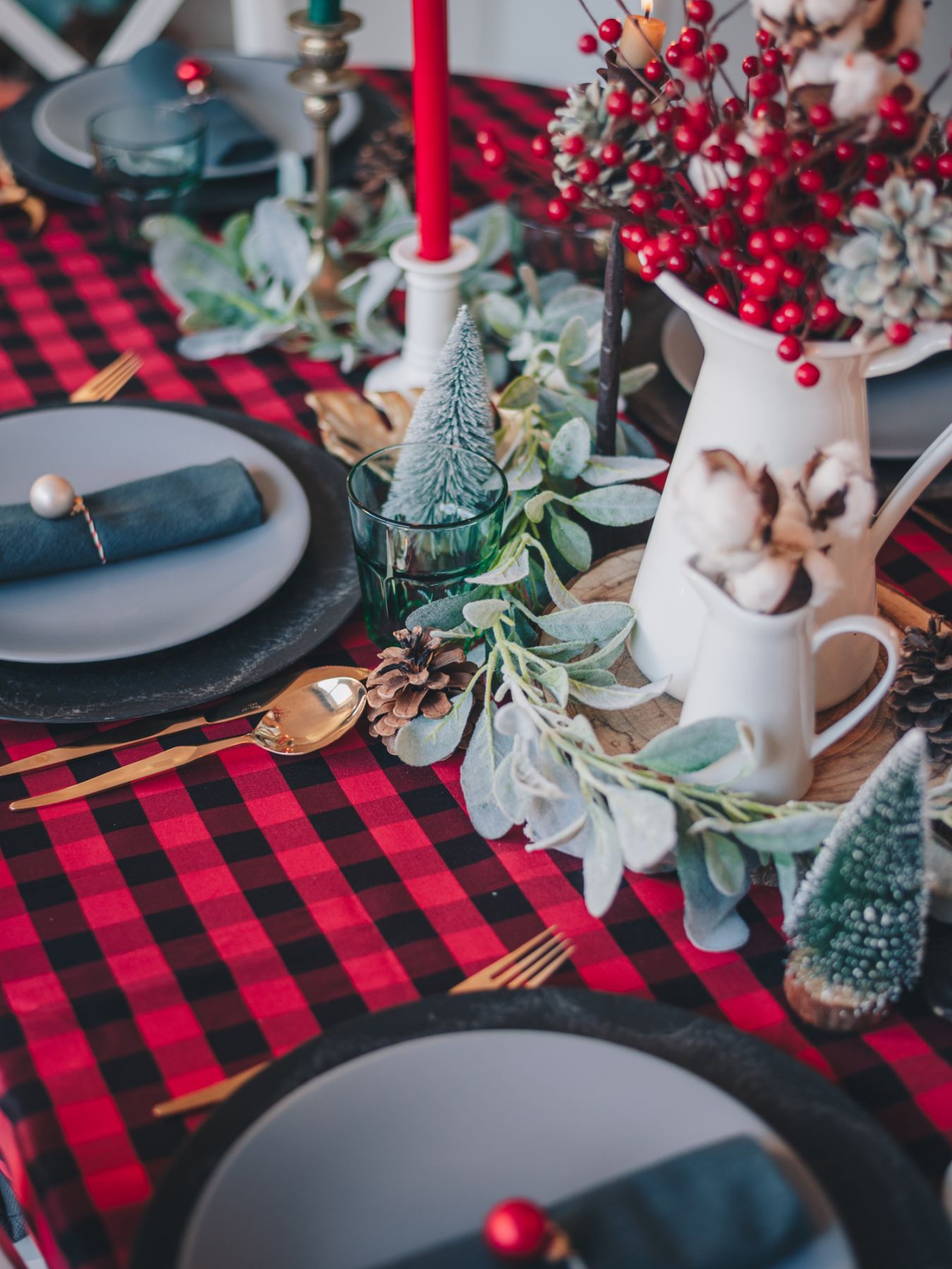 Christmas ornaments are a fun and easy way to decorate the table (Image: Libby Penner/Unsplash)