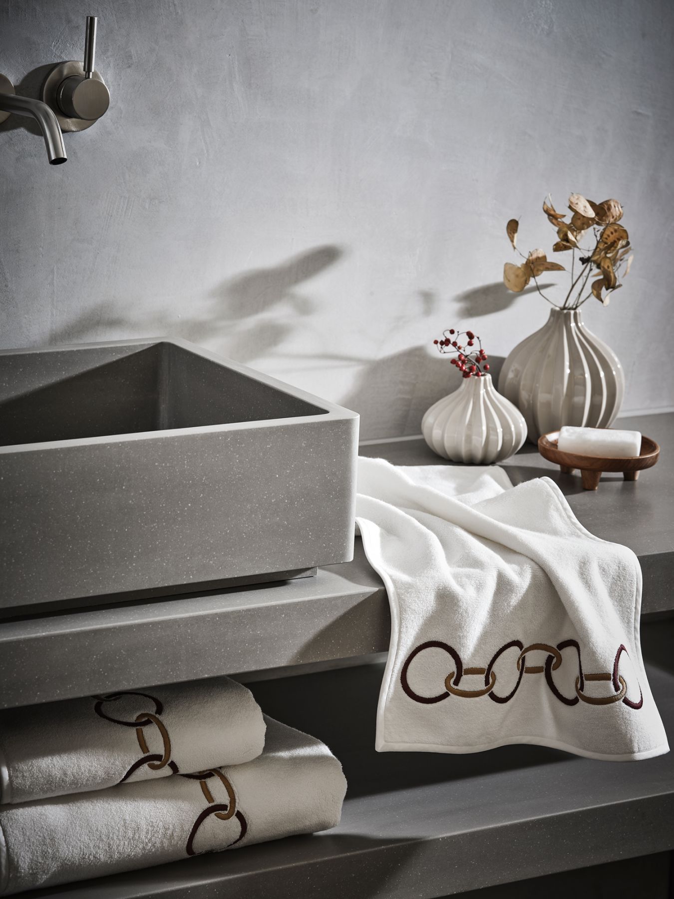 Frette's bath towels, featuring the links embroidery