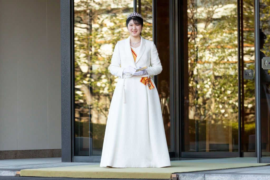 TOKYO, JAPAN - DECEMBER 05: Princess Aiko greets the press on the occasion of her coming-of-age at the Imperial Palace on December 05, 2021 in Tokyo, Japan. The only daughter of Emperor Naruhito and Empress Masako marked her 20th birthday on December 1, 2021. (Photo by Yuichi Yamazaki/Getty Images)