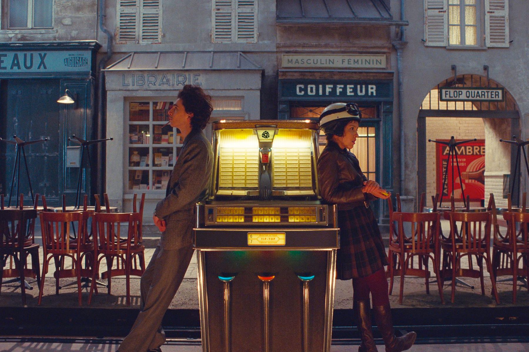 Timothée Chalamet and Lyna Khoudri in the film The French Dispatch (Photo: Courtesy of Searchlight Pictures, 2021 20th Century Studios)
